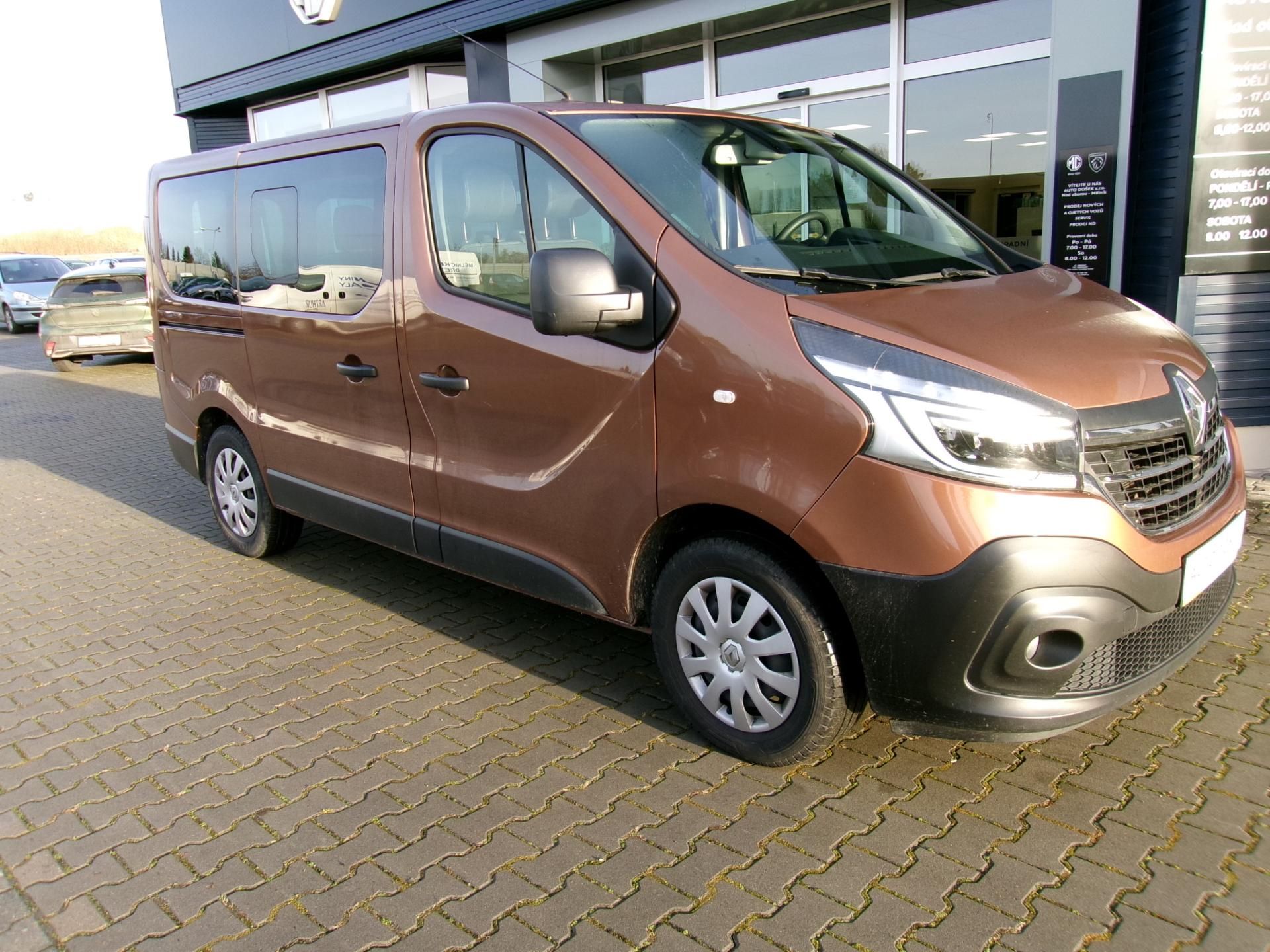 Renault Trafic, 2.0 dCi 6míst