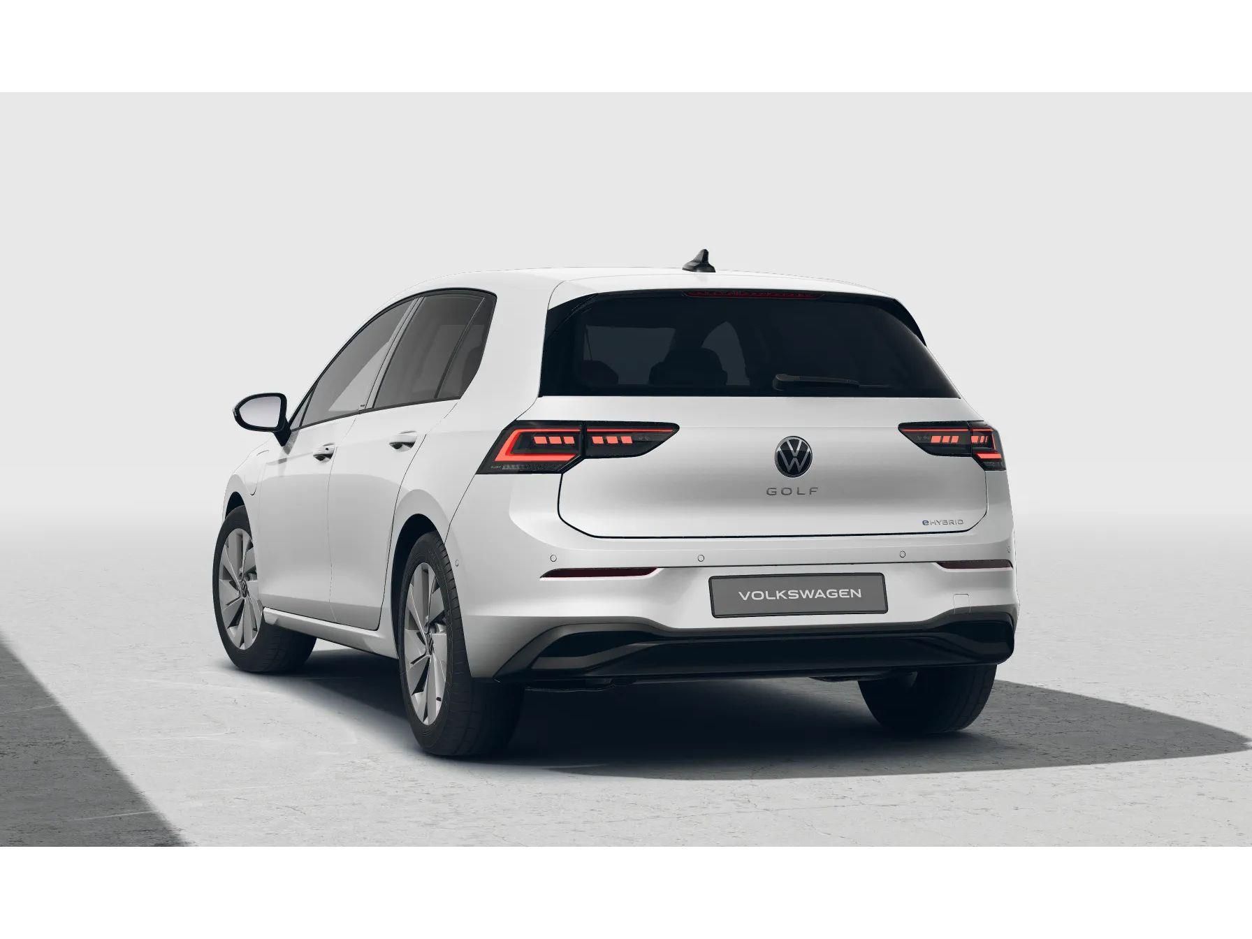 Volkswagen Golf, 1.5 TSI e-Hybrid / 150 kW - fotka 3