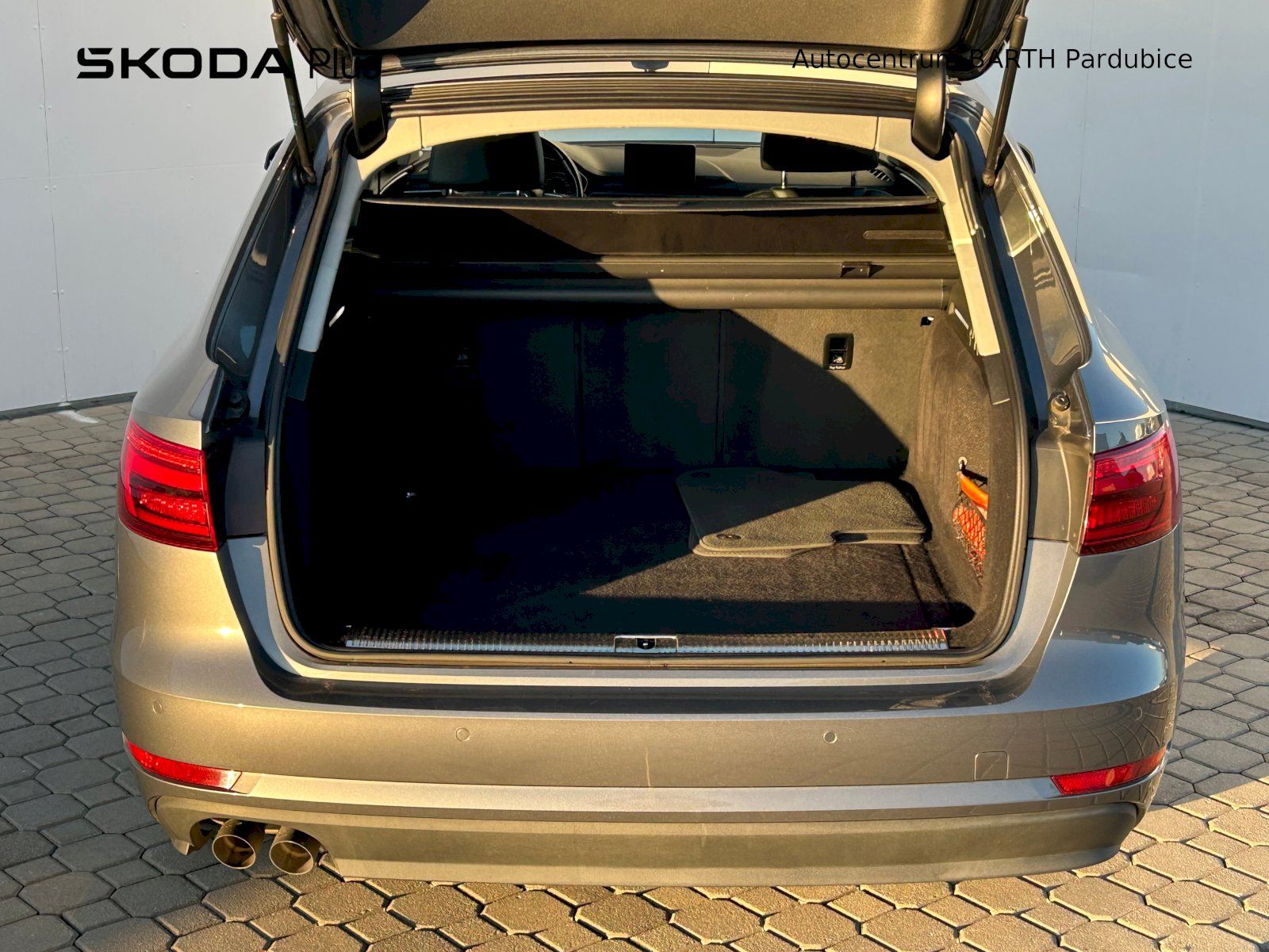 Audi A4, Avant / 2,0 TDI / 140 kW / 7ST - fotka 5