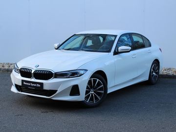320i sedan
