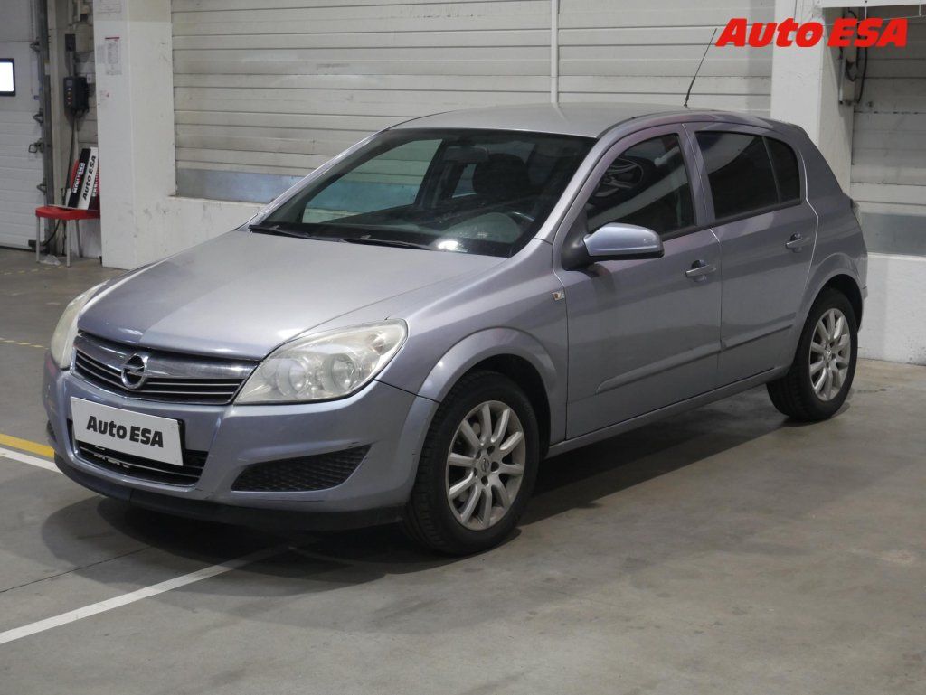 Opel Astra, 1.7 CDTi,AC - fotka 3