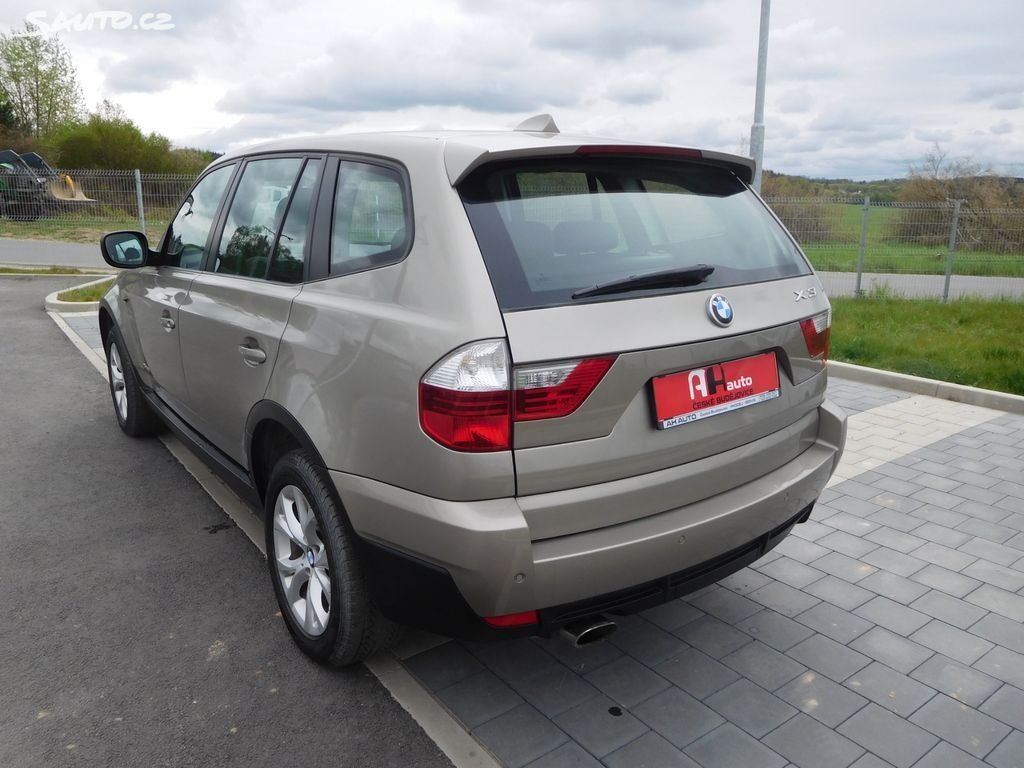 BMW X3, 2.0D XDRIVE, 105kW, Manuál - fotka 3