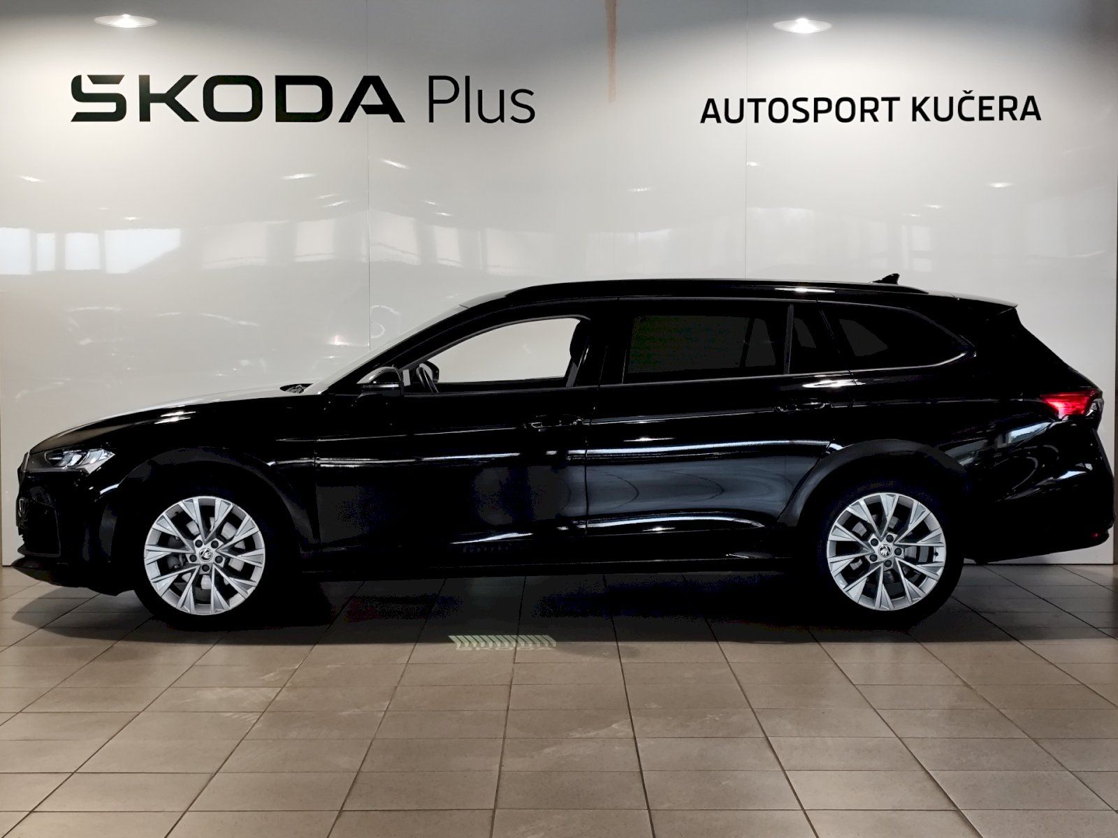 Škoda Superb, SUPERB - fotka 3
