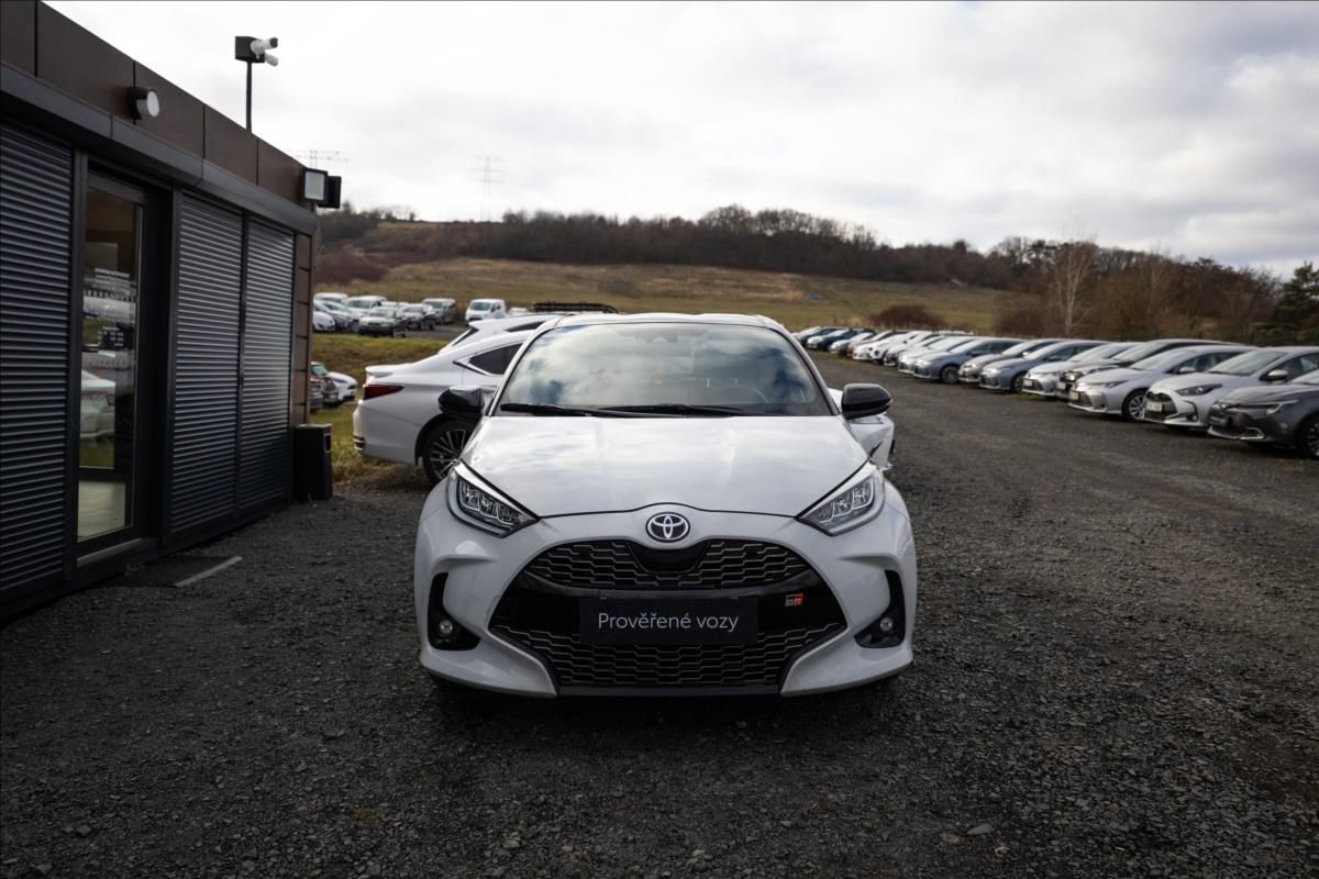 Toyota Yaris, 1,5 AT GR SPORT - fotka 4