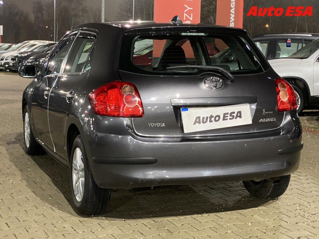 Toyota Auris, 1.3 VVT-i,1.maj,ČR - fotka 6