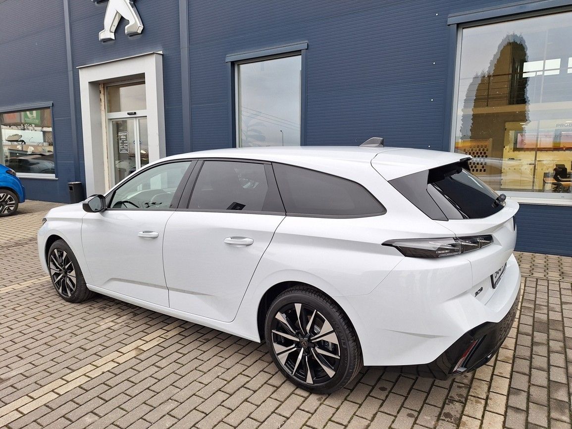 Peugeot 308, SW ALLURE Hybrid 145 e-DCS6 - fotka 3
