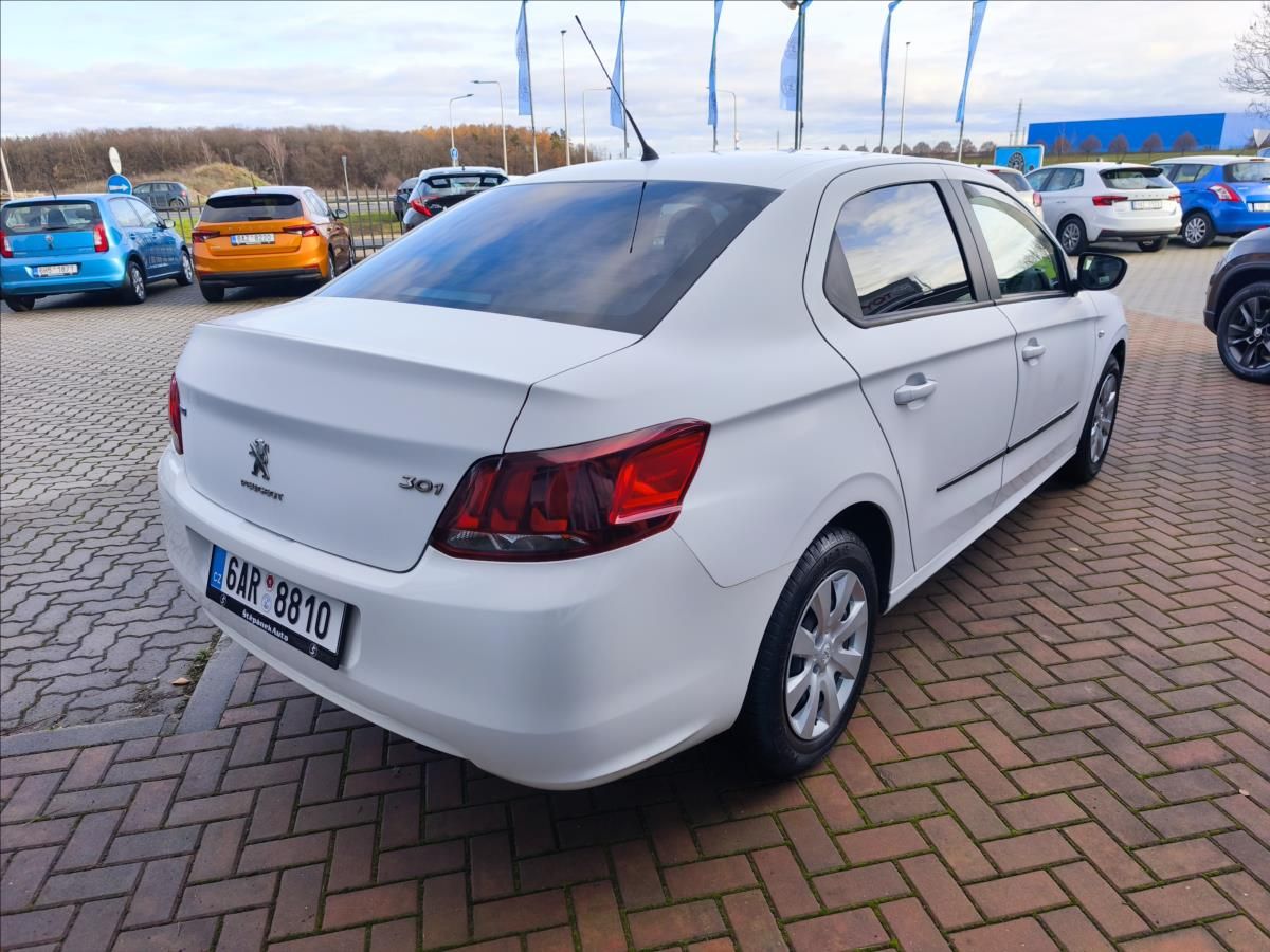 Peugeot 301, 1,2 PureTech Allure - fotka 5