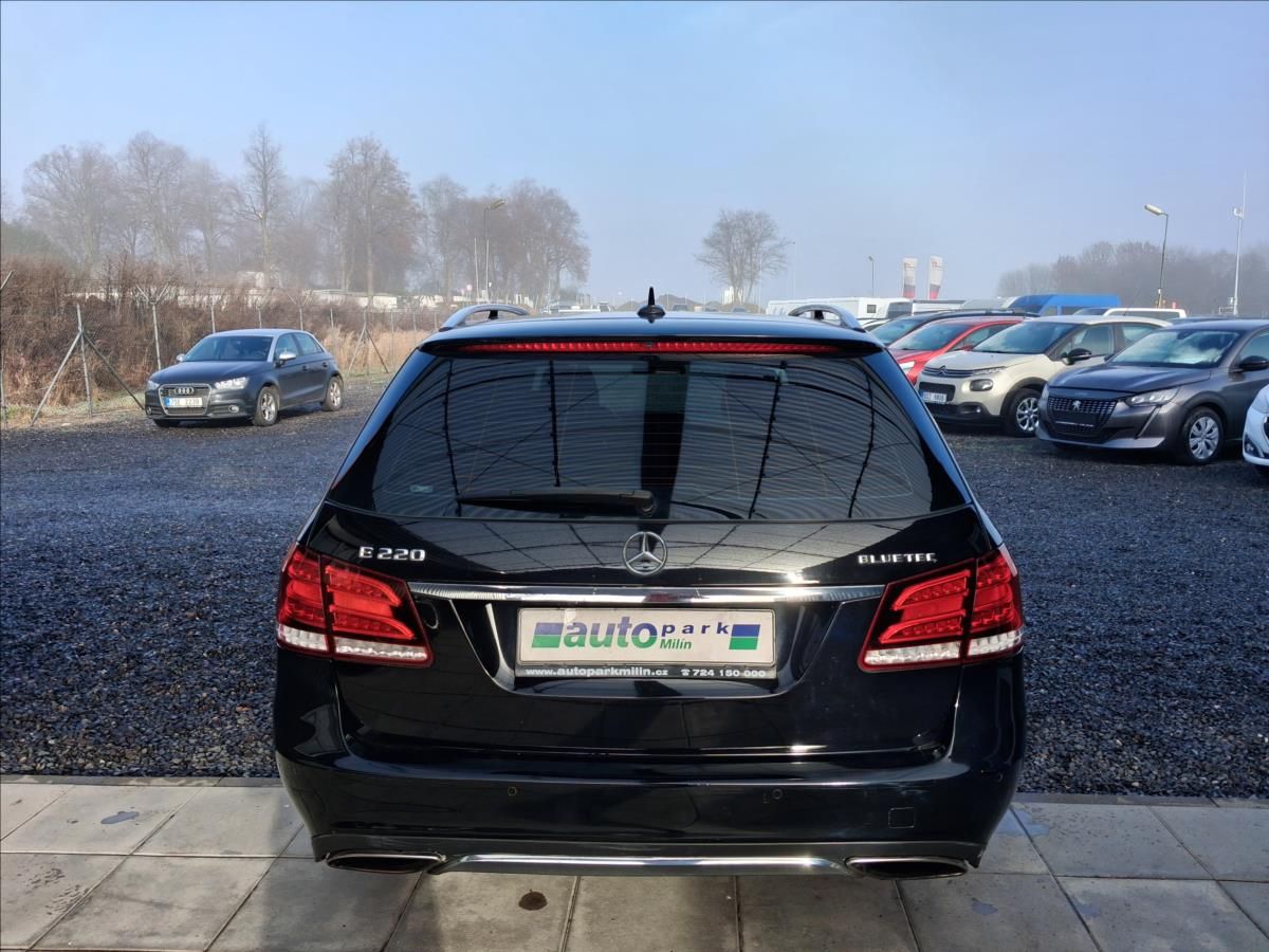 Mercedes-Benz Třídy E, 2,1 2.2,220 Bluetec,po servisu - fotka 6