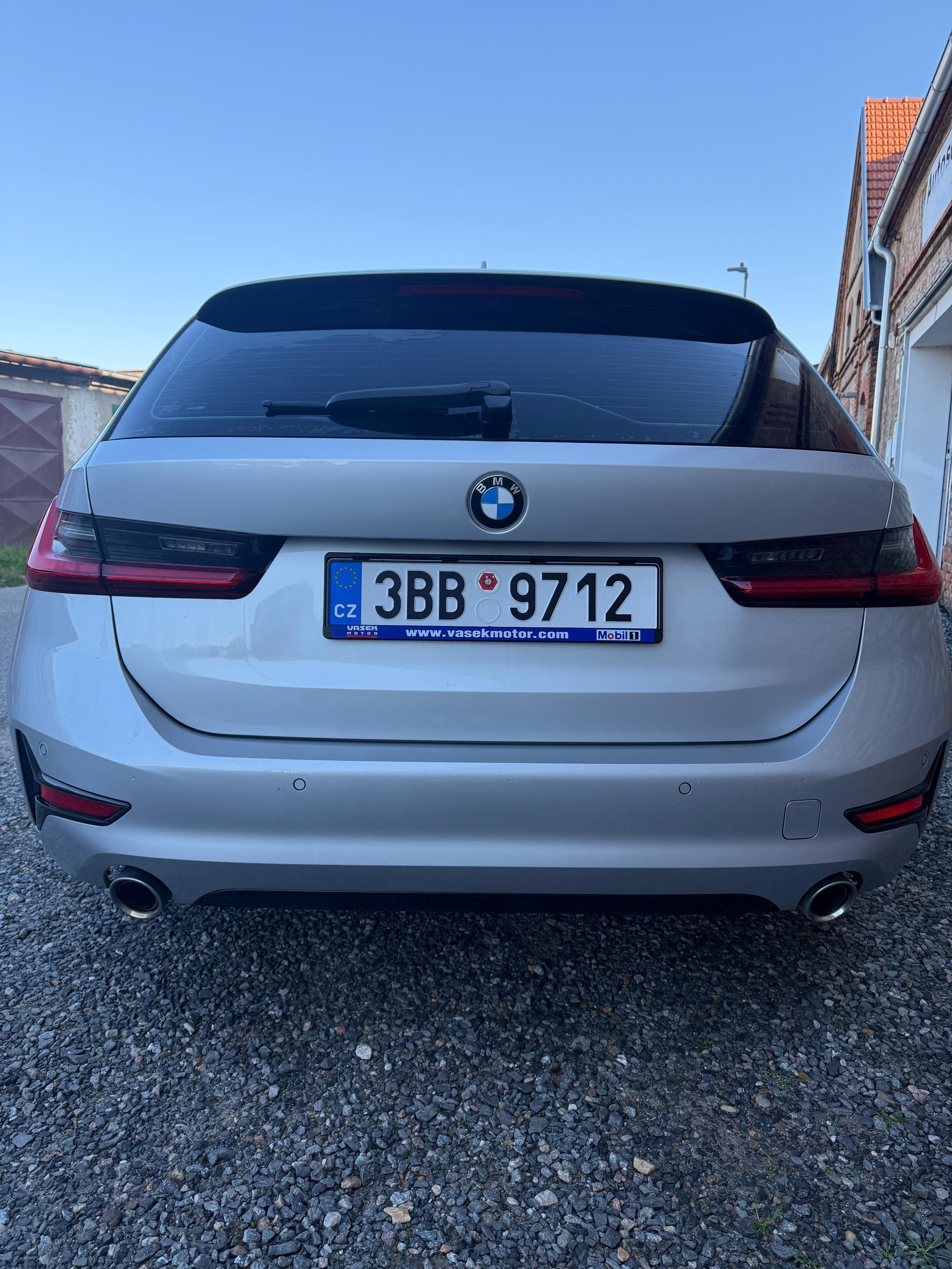 BMW Řada 3, virtual cockpit - fotka 6