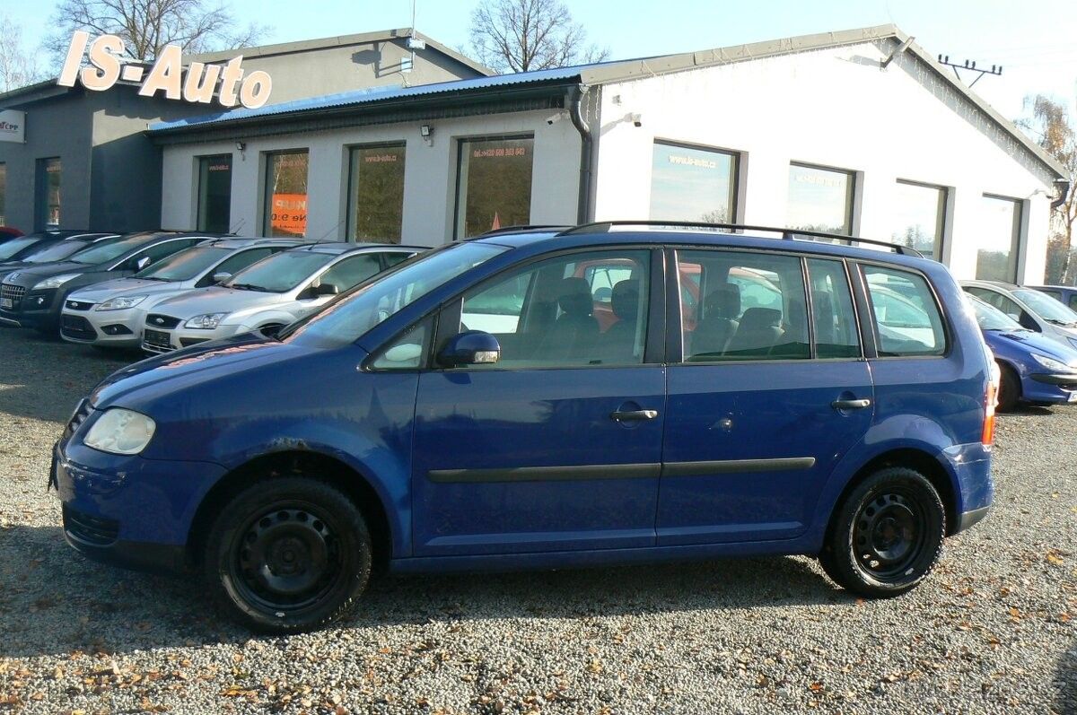Volkswagen Touran, 1,6 FSI