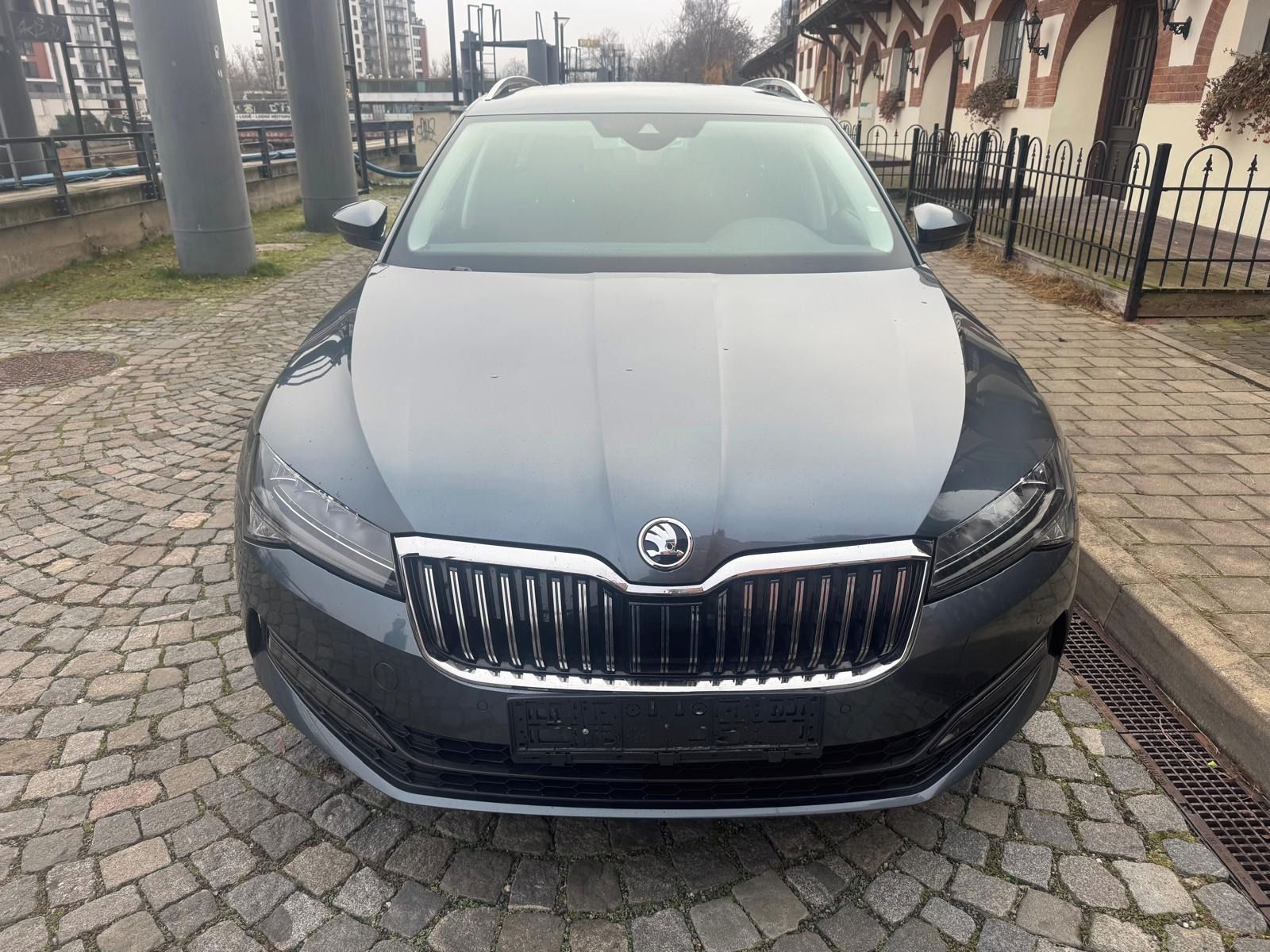 Škoda Superb, Skoda Superb Combi 2.0 TDI 4x4