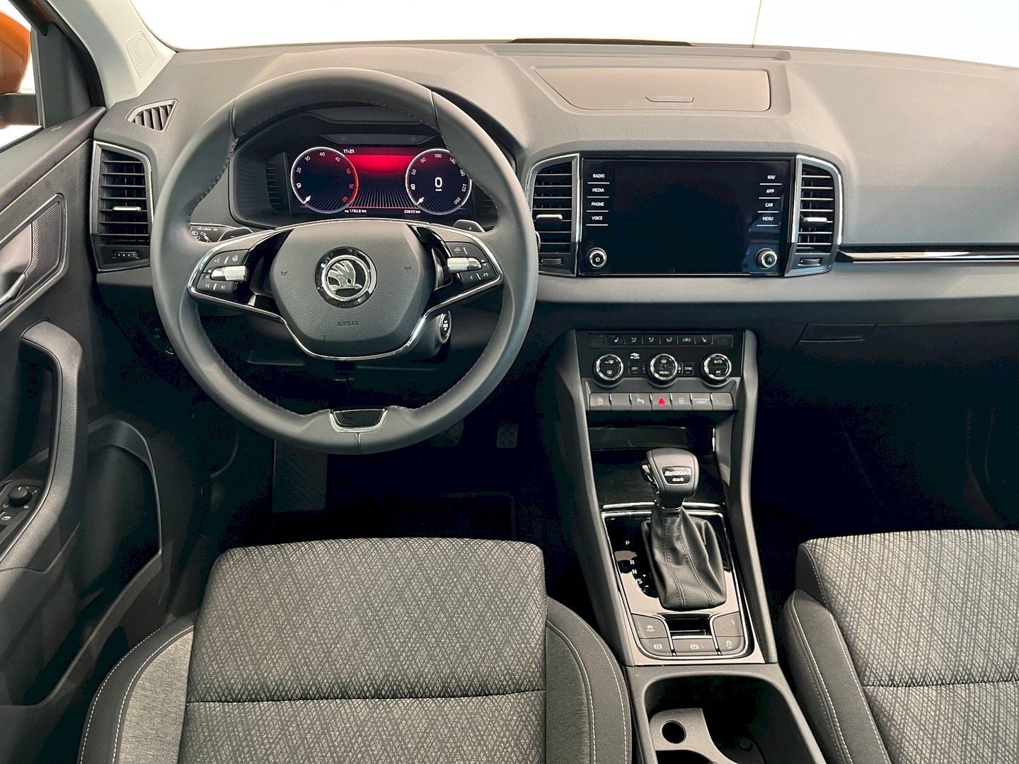 Škoda Karoq, 2.0 TDI 110 kW 4X4 A7A Style P - fotka 5