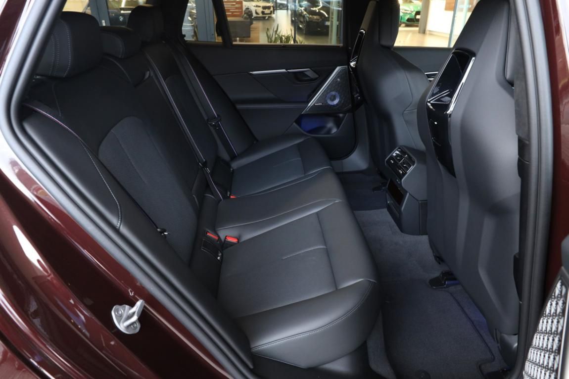 BMW M5, Touring - fotka 6