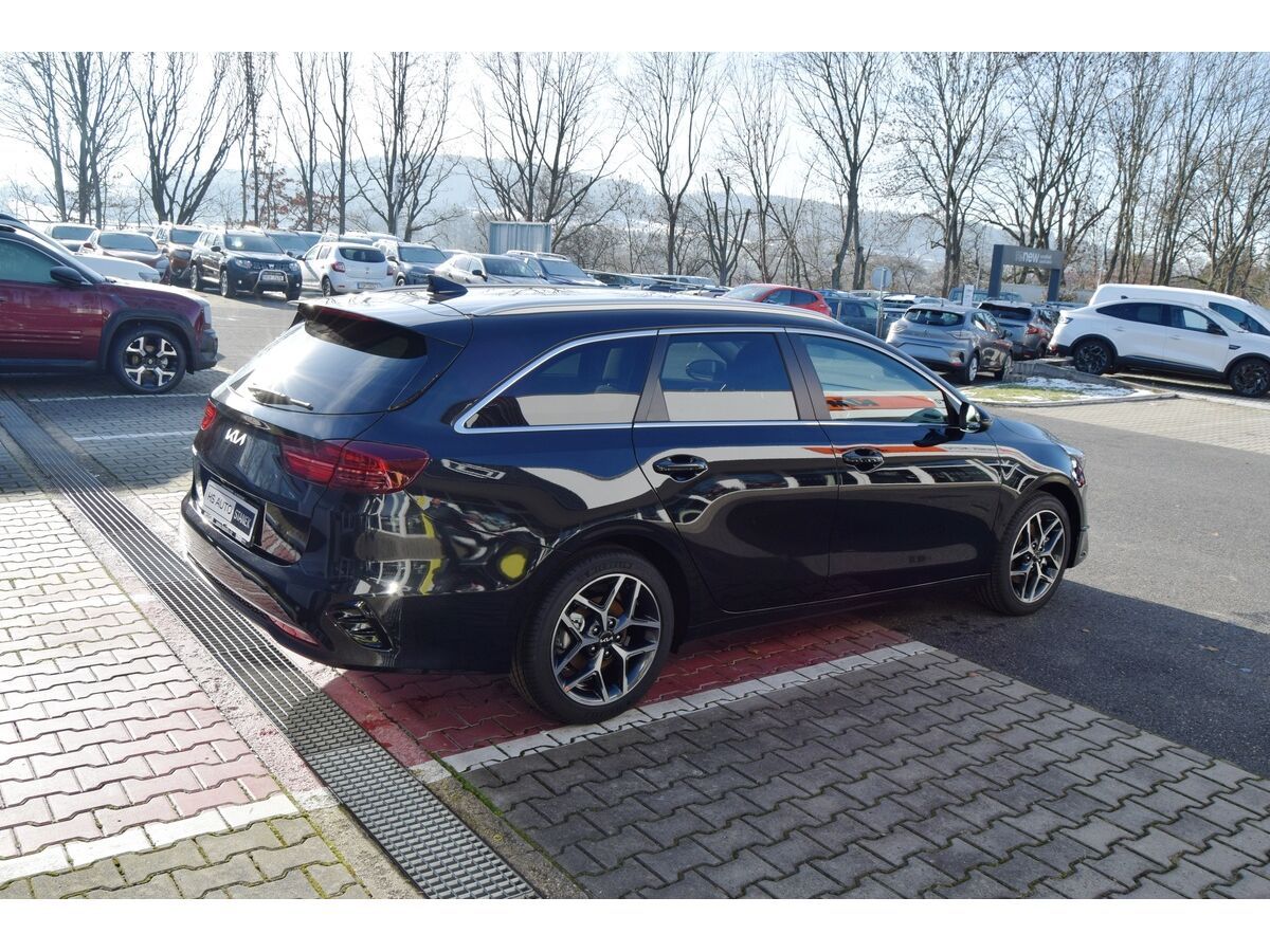Kia Cee´d, SW 1,5 T-GDi 7DCT TOP - fotka 3
