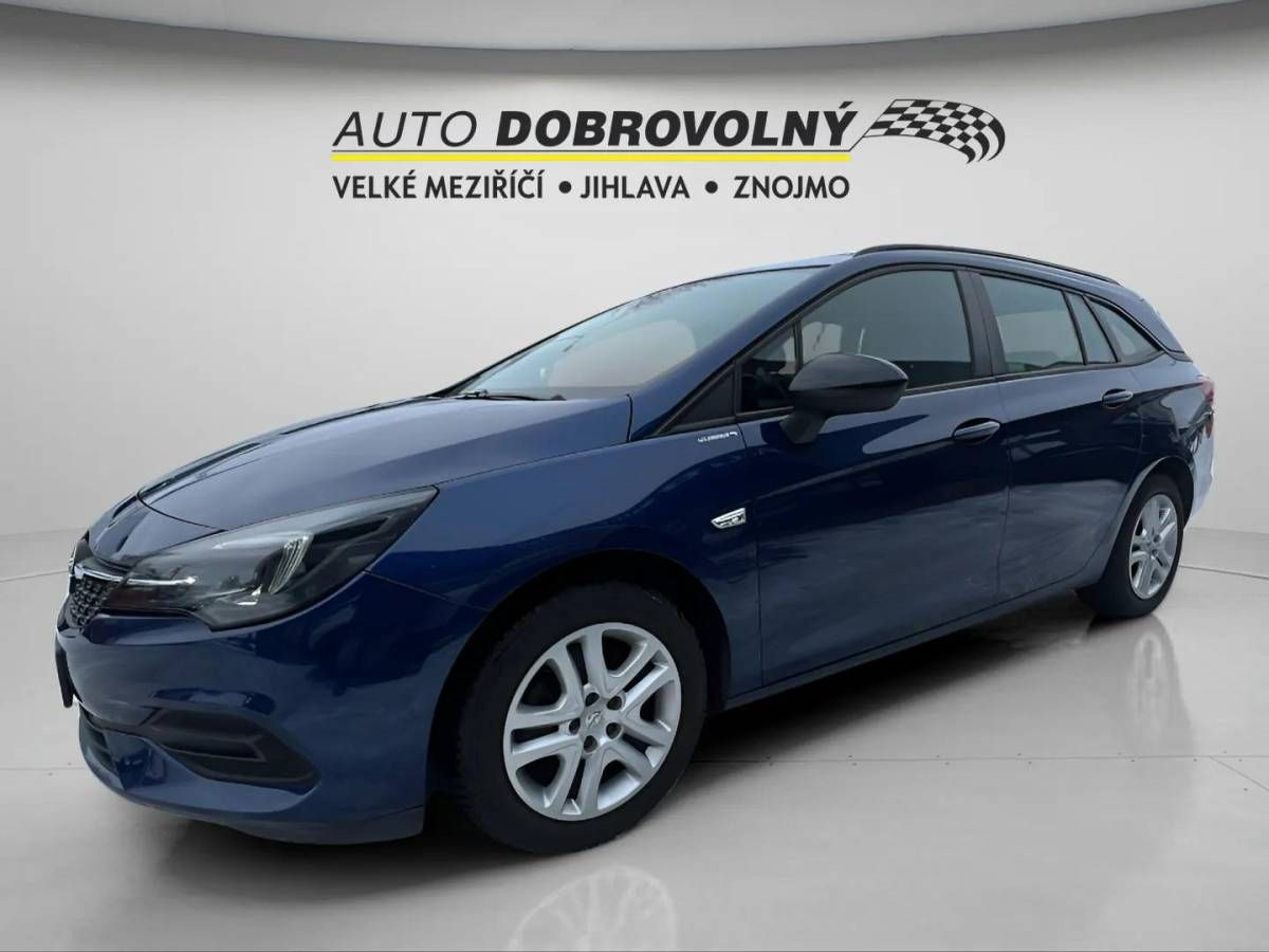 Opel Astra, Edition Sports Tourer F 12 SHT - fotka 3
