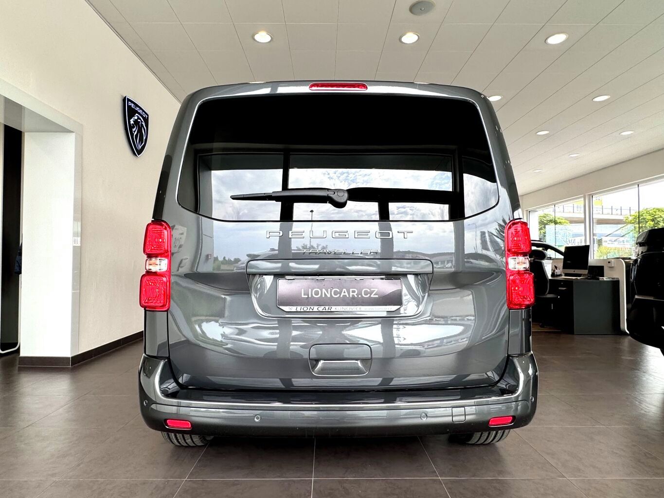 Peugeot Traveller, ACTIVE 8 míst, 2.0, 180k, Auto - fotka 5