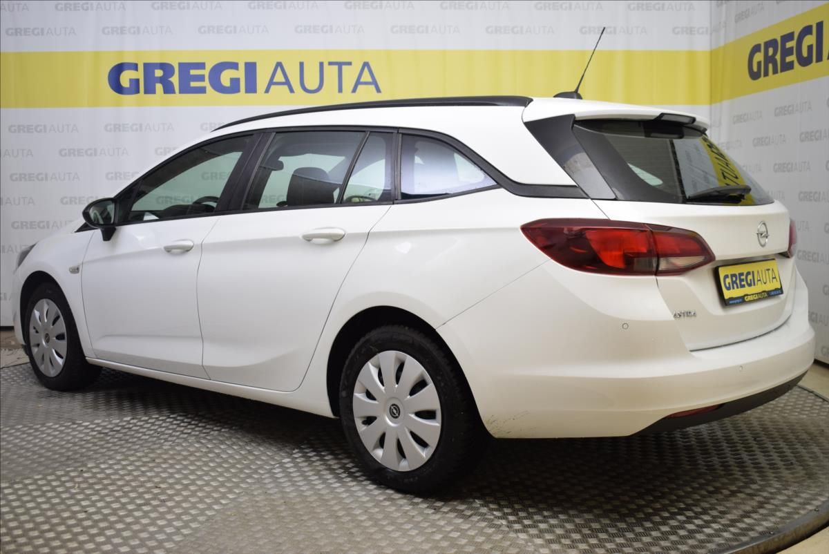 Opel Astra, 1,5 CDTi 1.MAJITEL - fotka 6