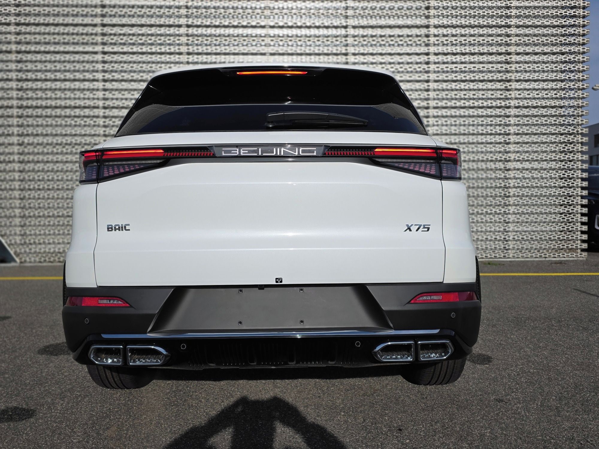 BAIC X7, LUXURY 1,5T 130kW 7DCT 4x2 - fotka 6