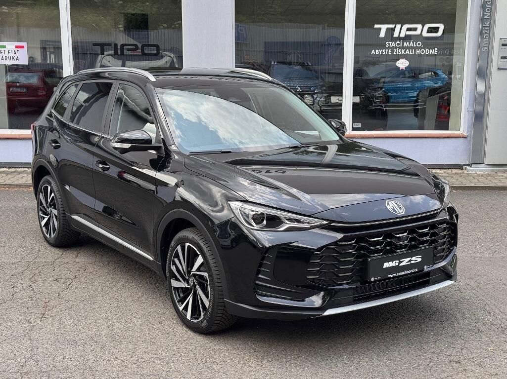 MG ZS, 1,5l Hybrid + (197k) Exclusive - fotka 2
