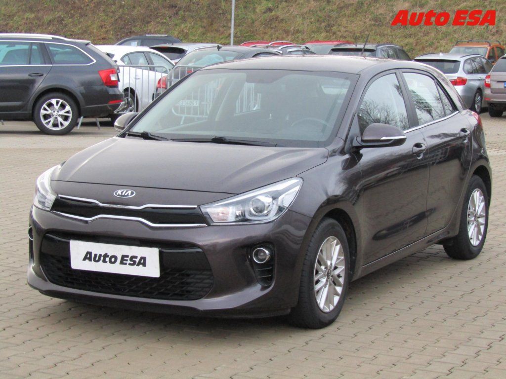 Kia Rio, 1.2i,AC,park.asist - fotka 2