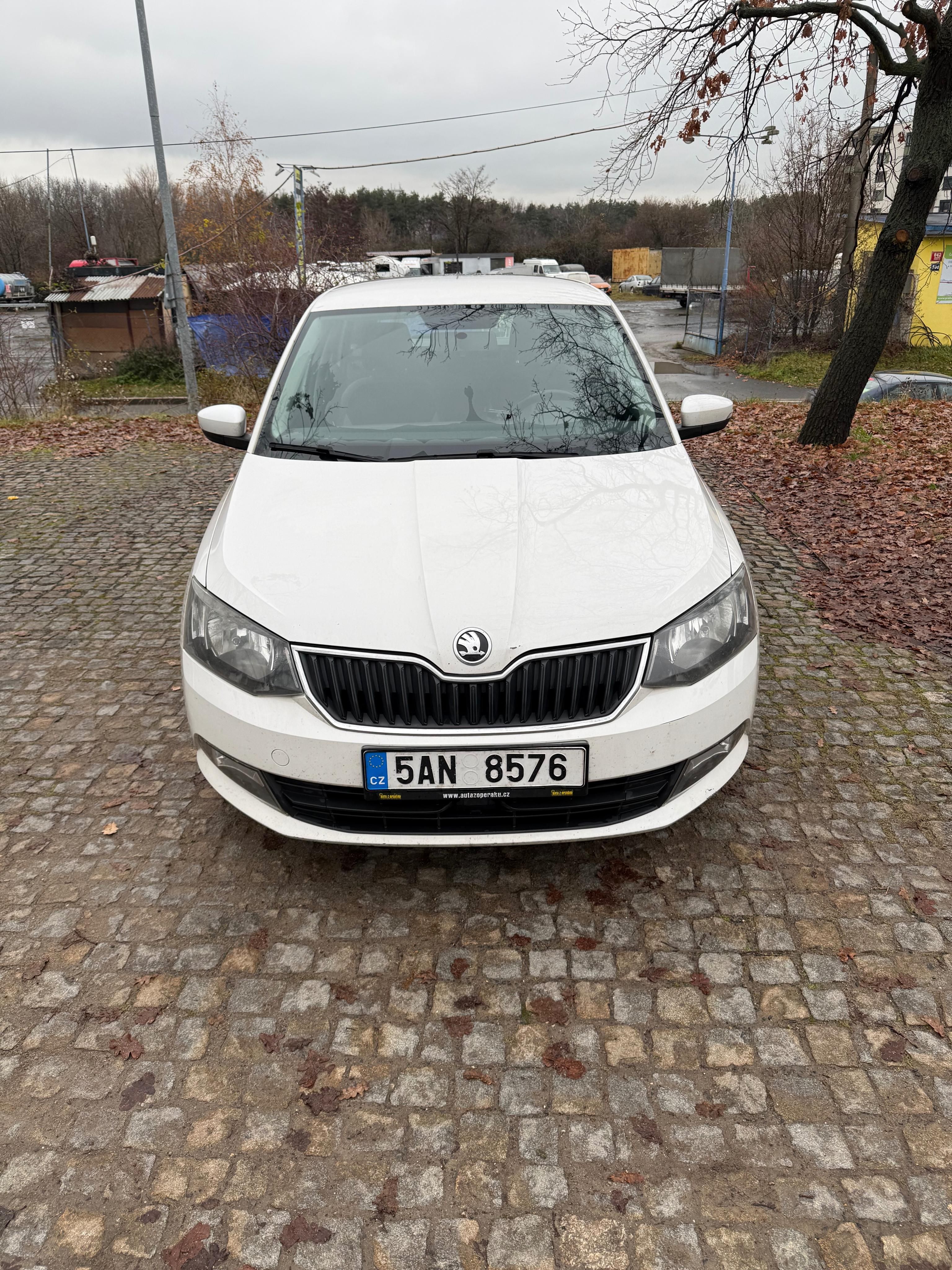 Škoda Fabia, ŠKODA FABIA 1,4 ODPOČET MOŽNÝ - fotka 3