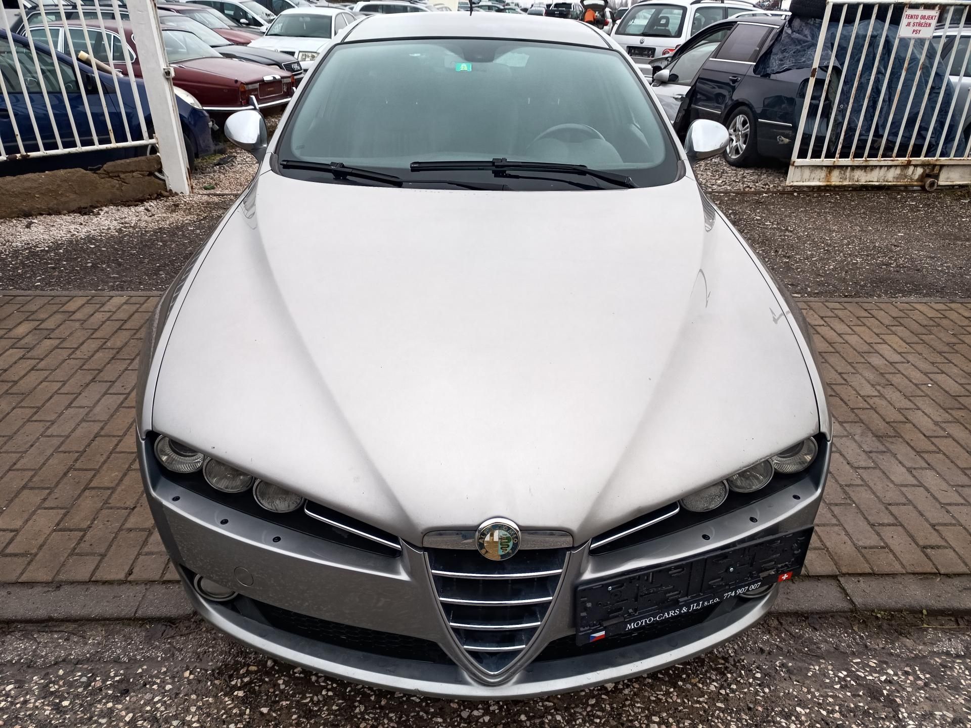 Alfa Romeo 159, 2.4 JTD 154KW! - fotka 4