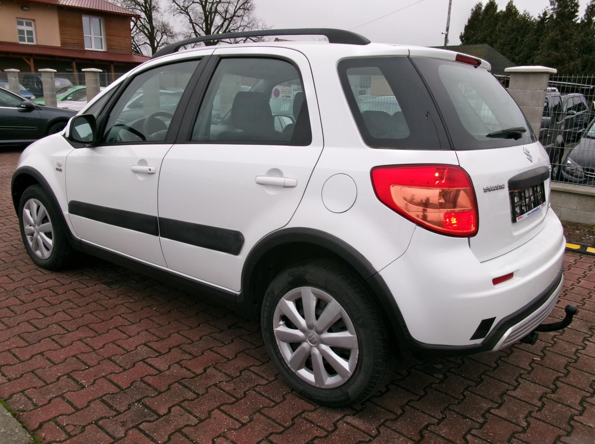 Suzuki SX4, 1.9DDiS 4x4 KLIMA výhřev TAŽNÉ - fotka 5