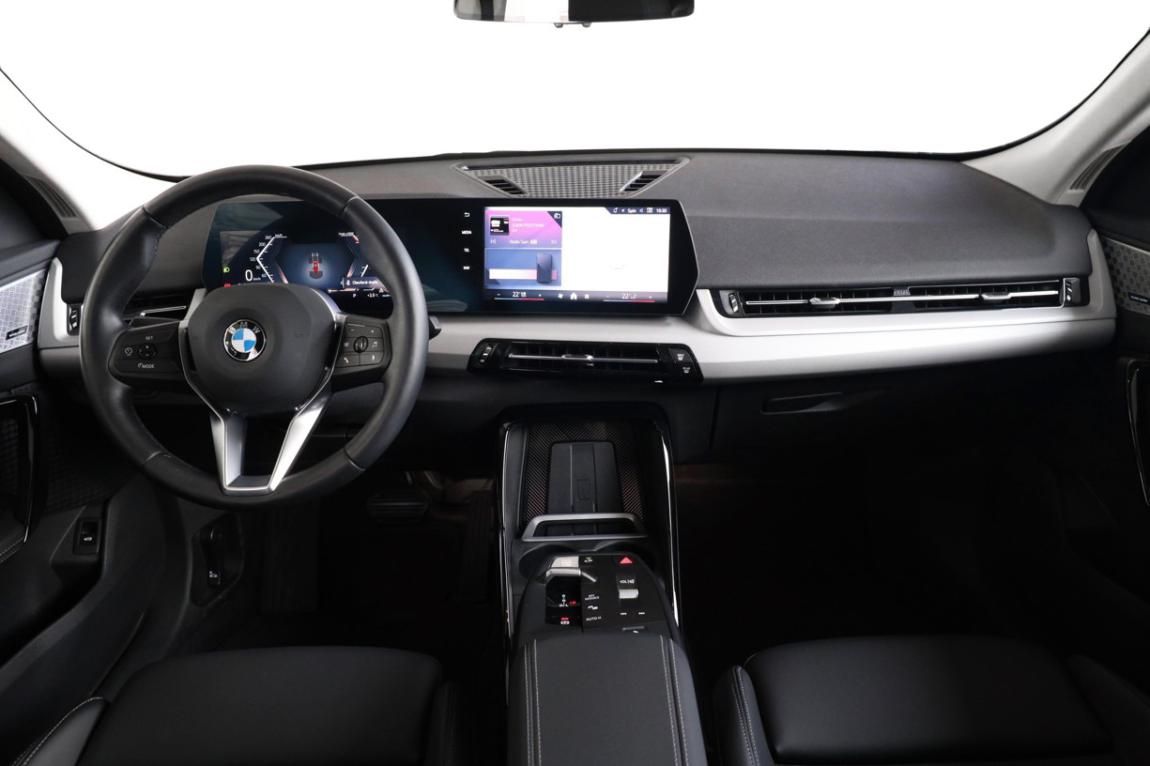 BMW X2, sDrive18d - fotka 5