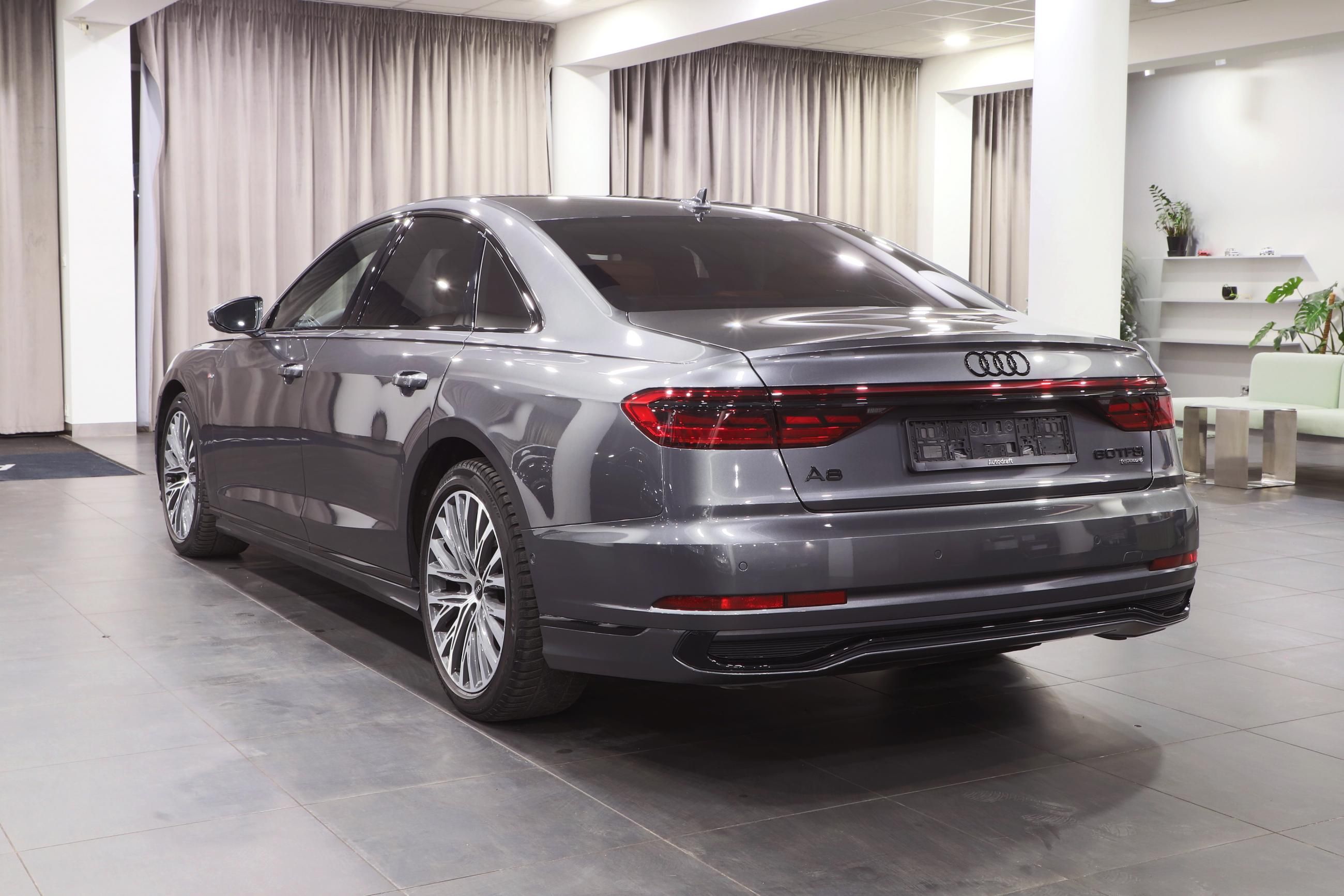 Audi A8, 4.0TFSI 338kW 4x4 S-Line - fotka 4