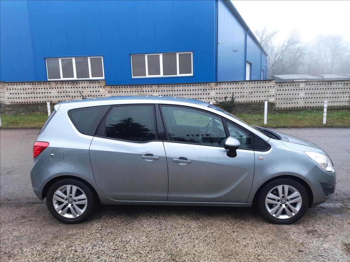 Opel Meriva, 1,4 16V - fotka 5