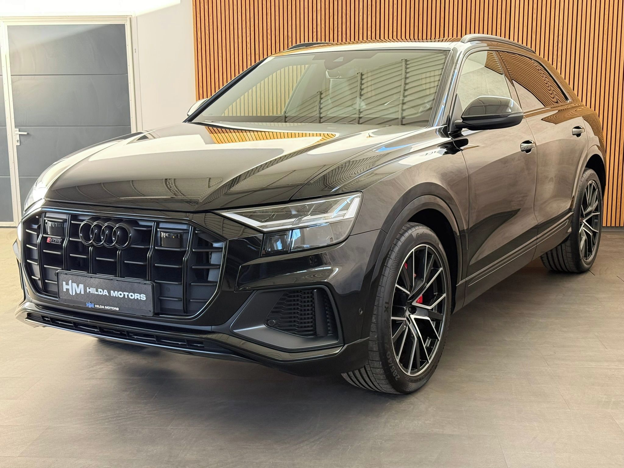 Audi SQ8, 4.0TFSI V8 373kW Competition - fotka 2