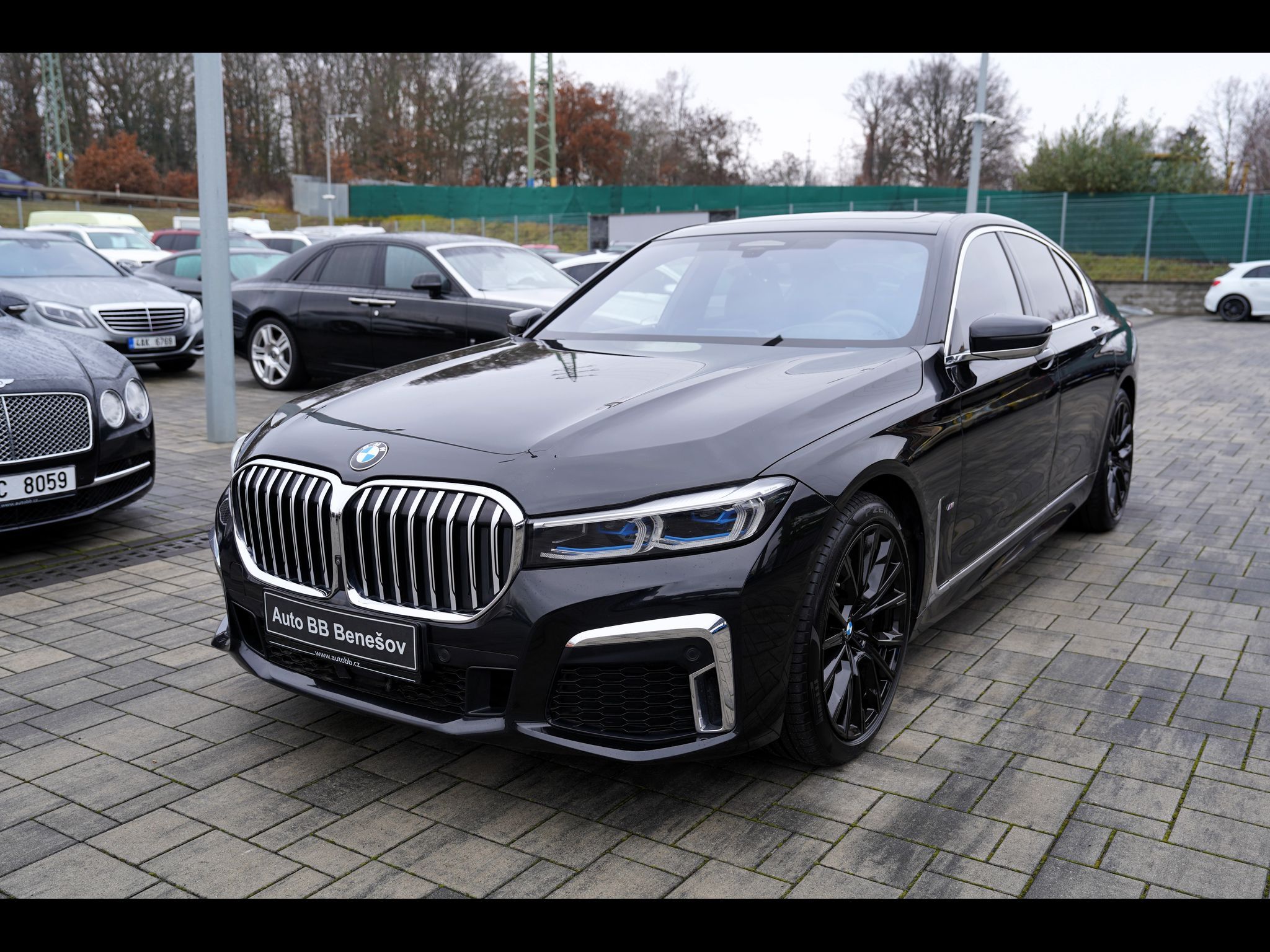 BMW Řada 7, 740d xDrive/9AT/Lasery/Mpaket - fotka 2