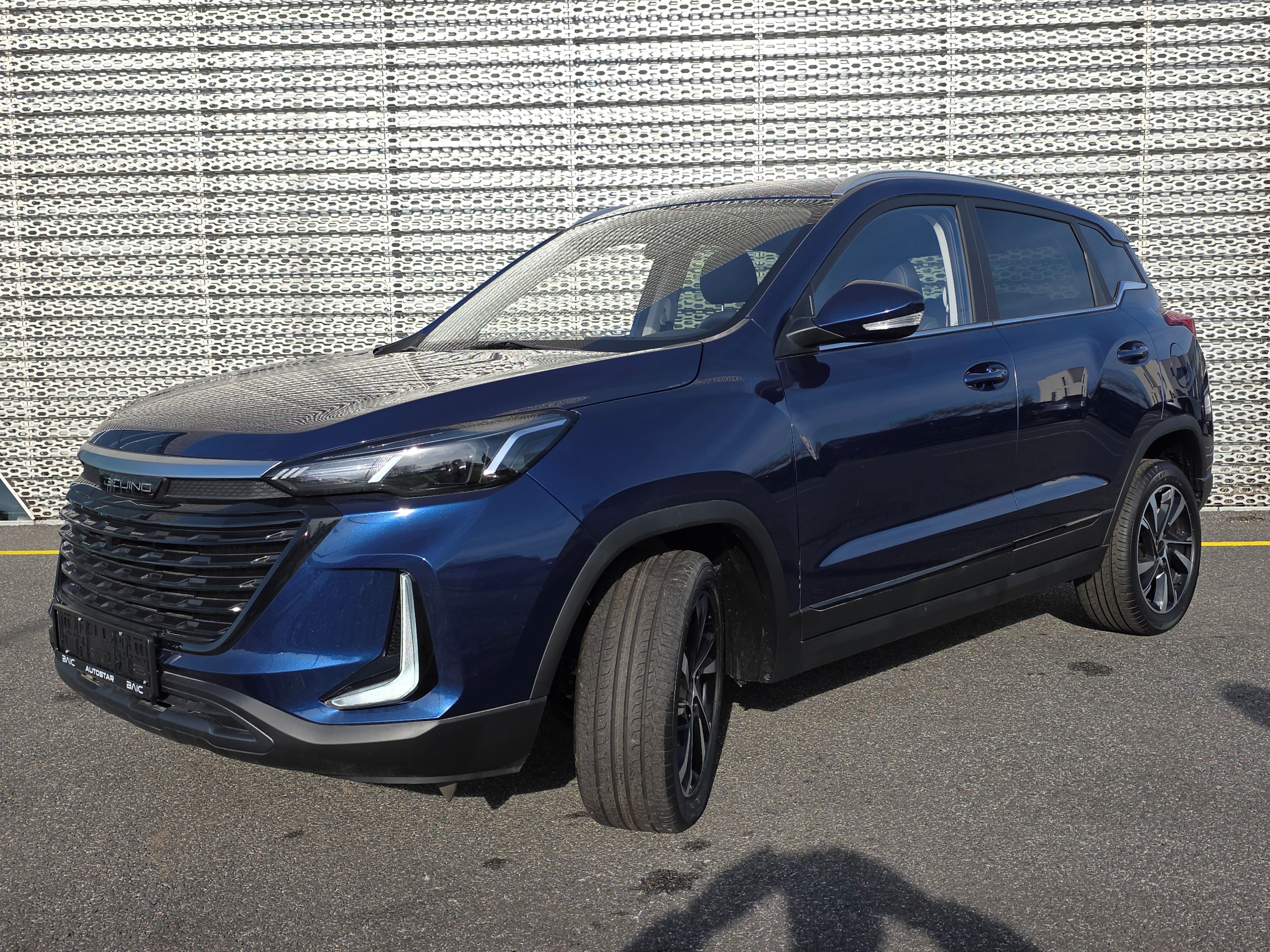 BAIC X3, LUXURY 1,5T 100kW 6/MT 4x2
