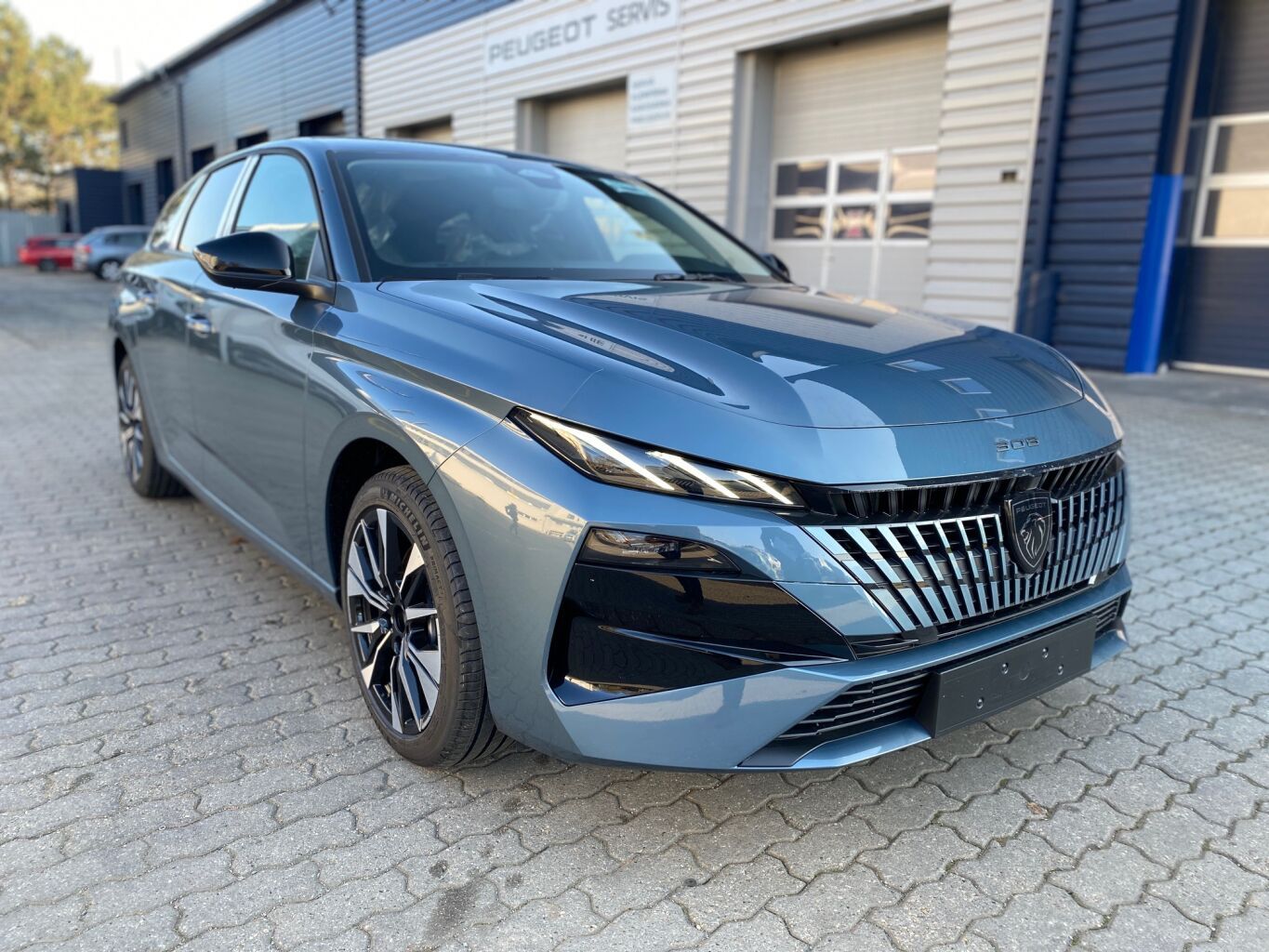 Peugeot 308, SW ALLURE Hybrid 145 e-DCS6 -