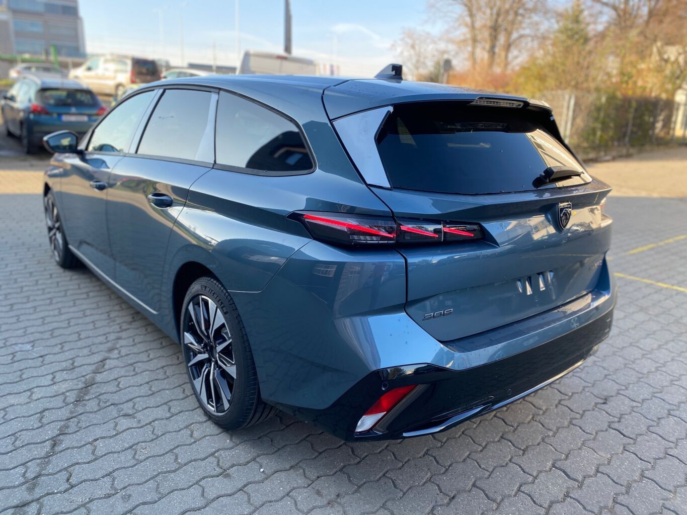 Peugeot 308, SW ALLURE Hybrid 145 e-DCS6 - - fotka 4