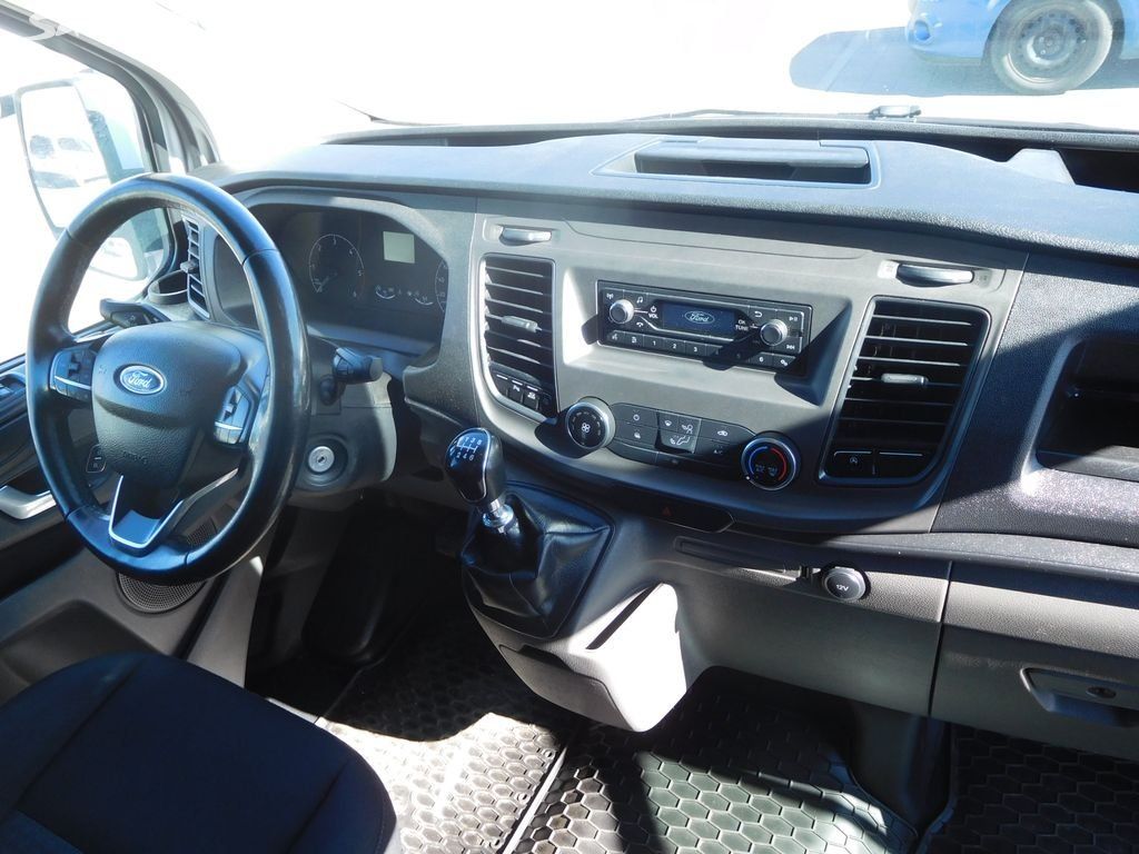 Ford Transit Custom, 2.0 TDCi, L1H1, 79.2 kW, Klima - fotka 5