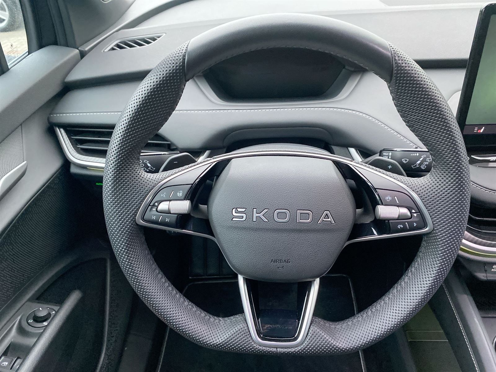 Škoda Enyaq, 85 kWh 210 kW 1° AT Sportline - fotka 6