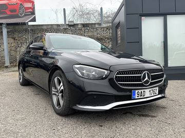 Mercedes-Benz E 220 2022