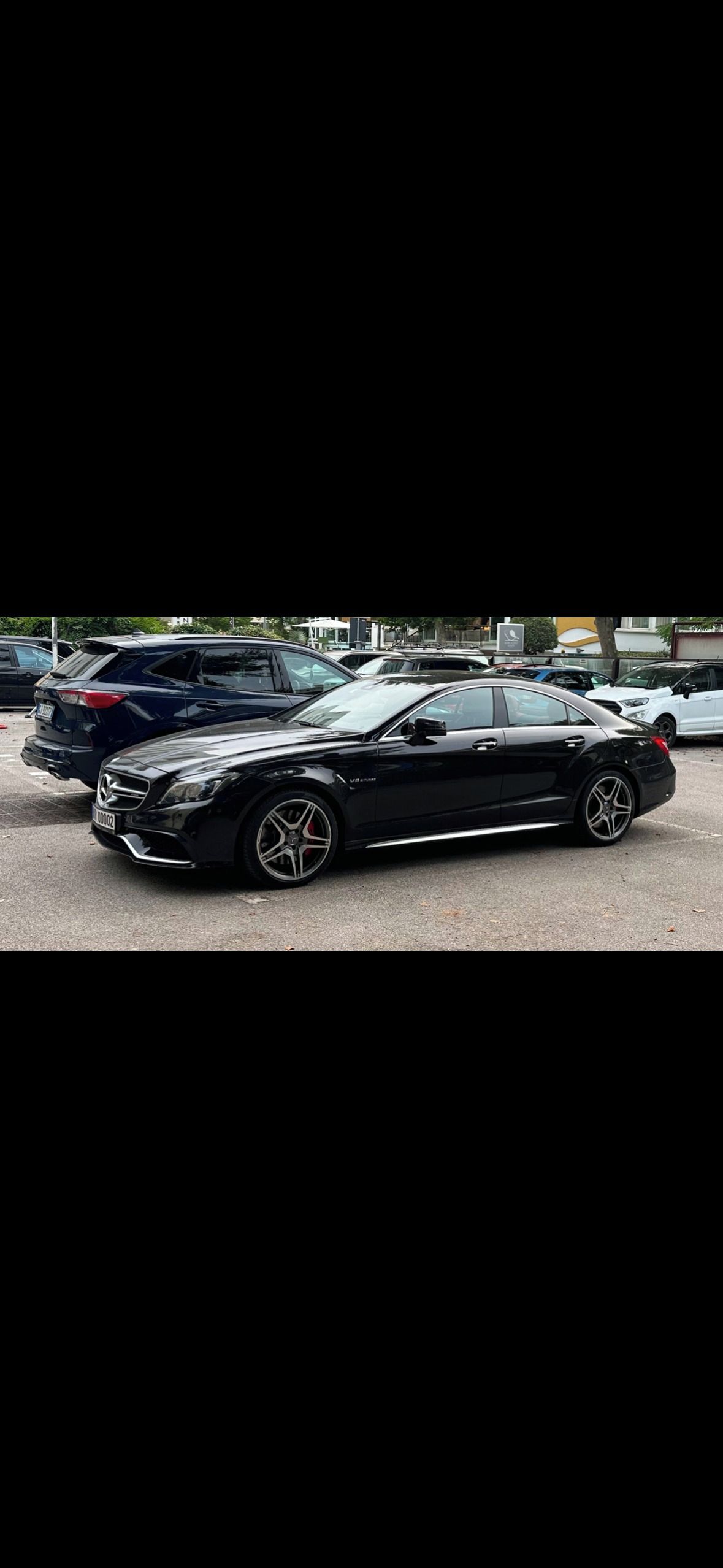 Mercedes-Benz CLS, CLS 63 AMG s - fotka 2