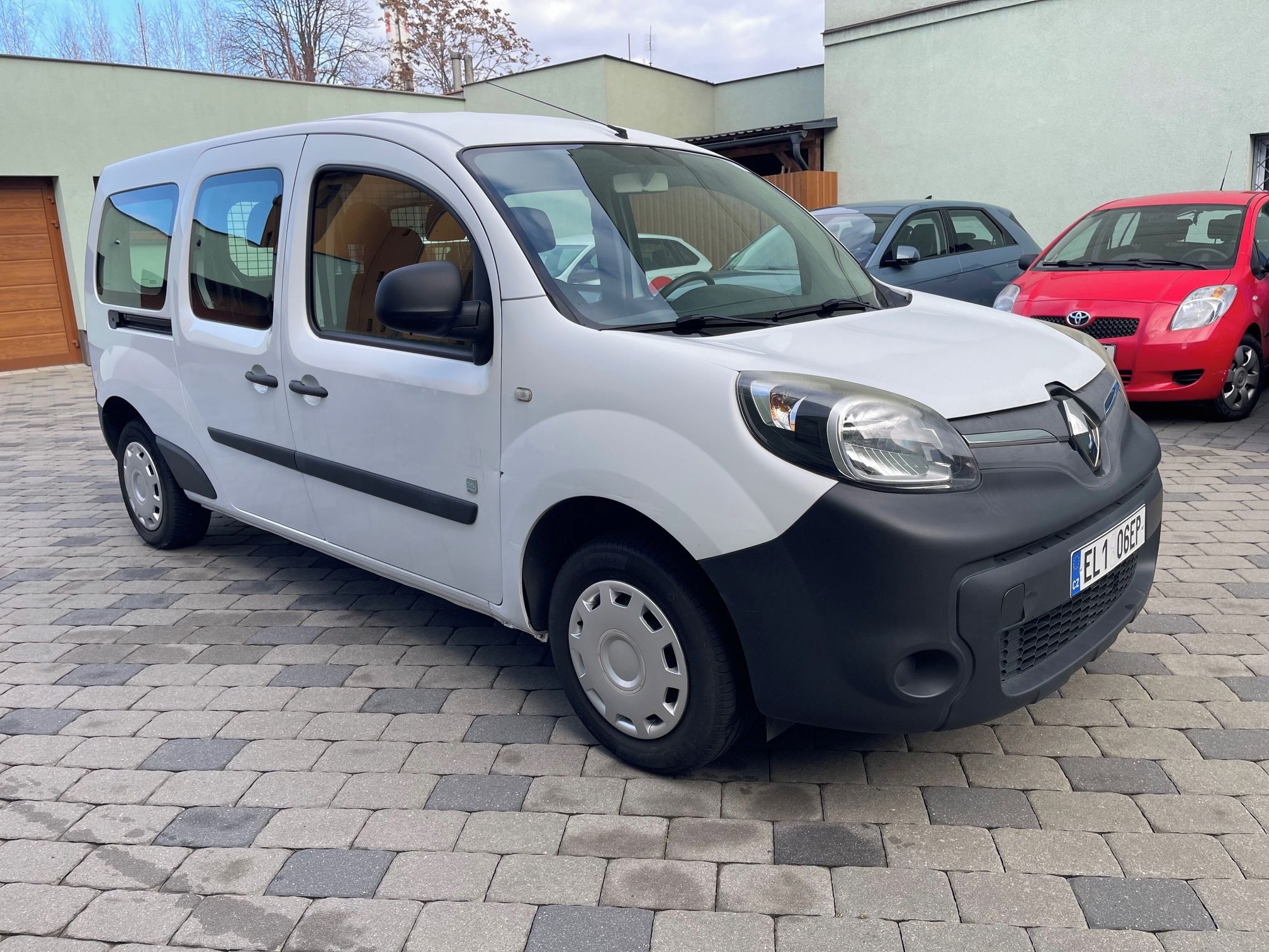 Renault Kangoo, Z.E. MAXI 22kW 5 míst DPH - fotka 2