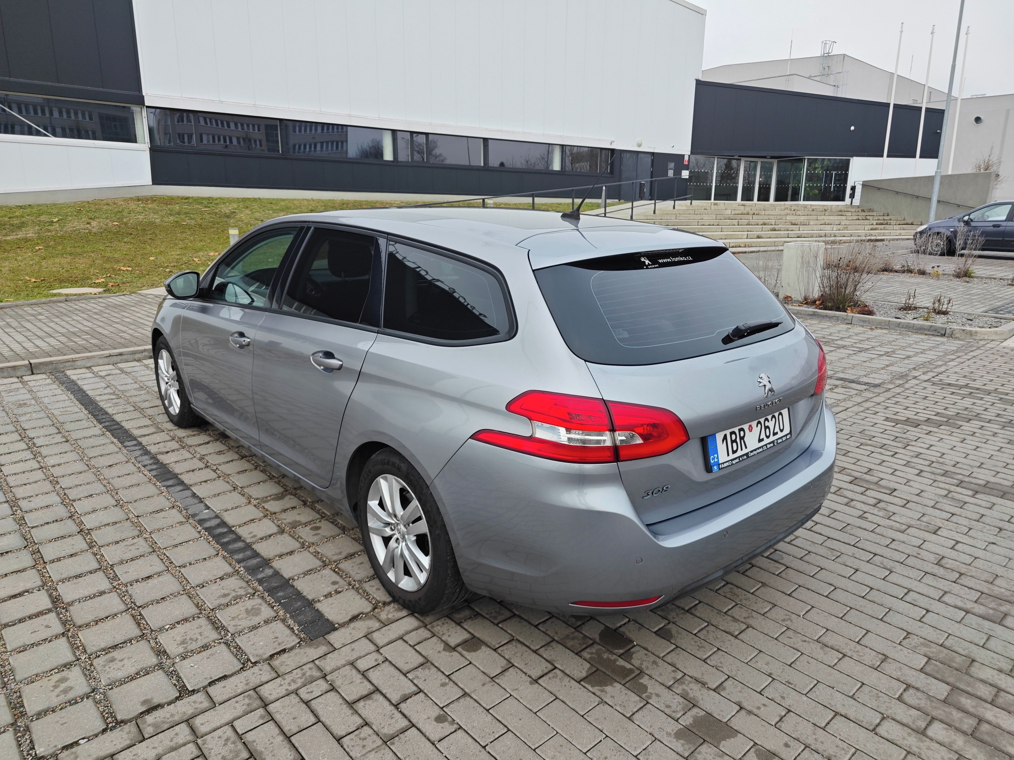 Peugeot 308, SW II 1.6 BlueHDi - fotka 3