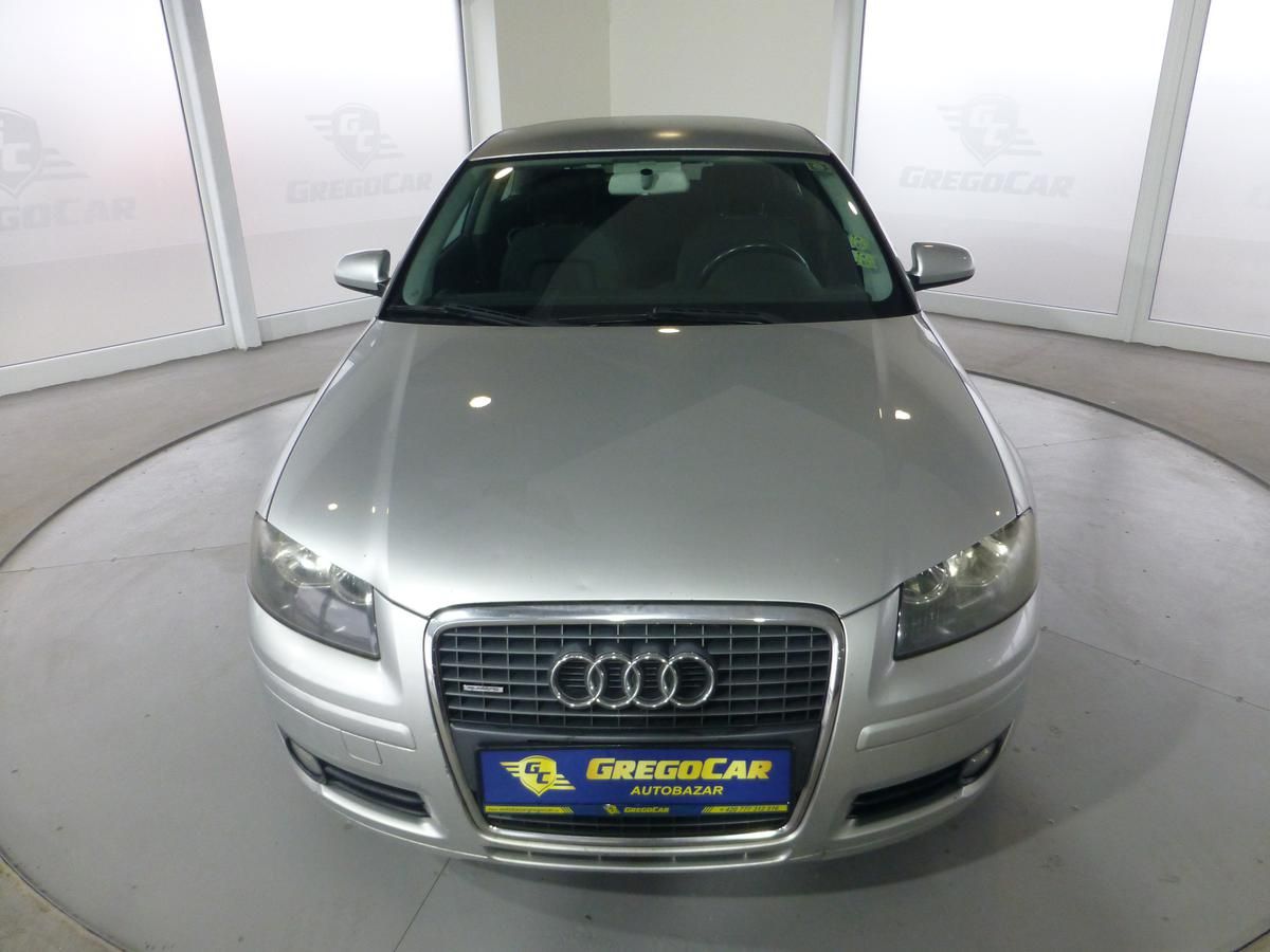 Audi A3, 2,0TDI*QUATTRO**ALU KOLA**DIGI - fotka 3
