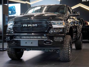 5.7 V8 Laramie 6" LIFT LPG
