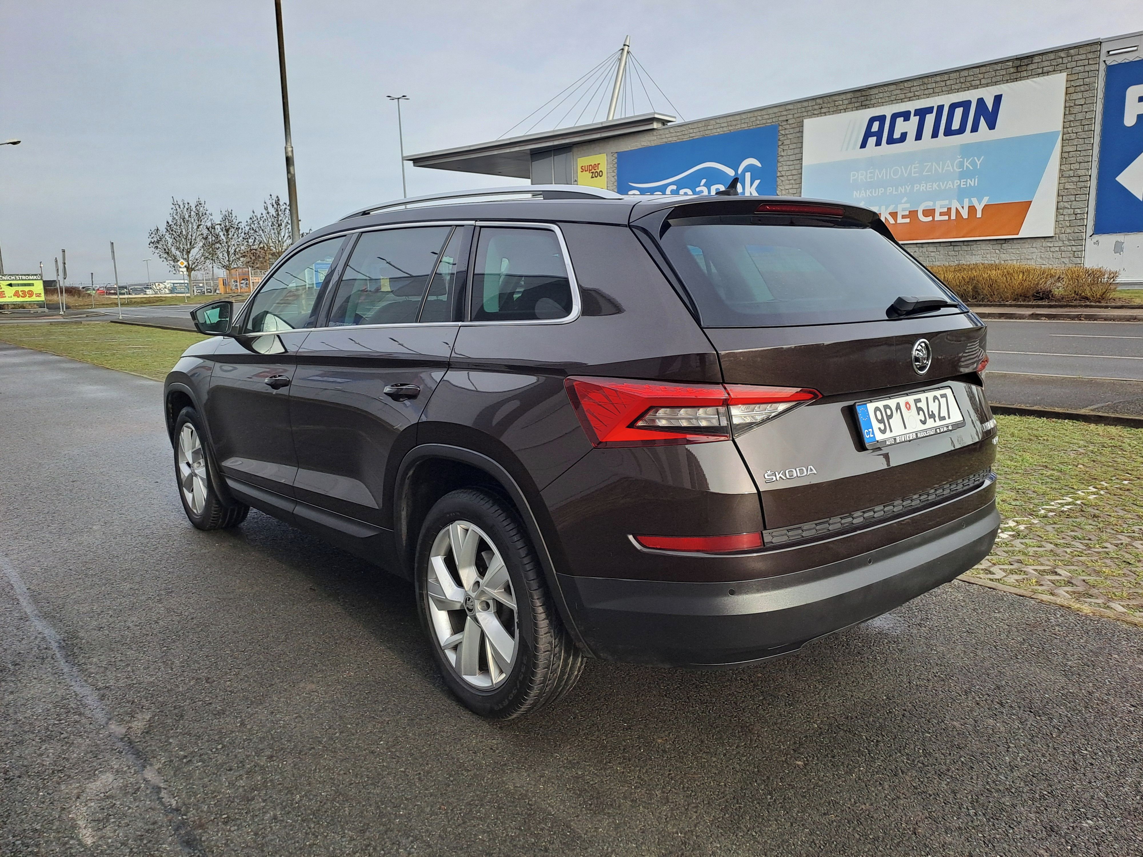 Škoda Kodiaq, 2.0TDI 110KW 4x4 VELMI PĚKNÉ!! - fotka 5