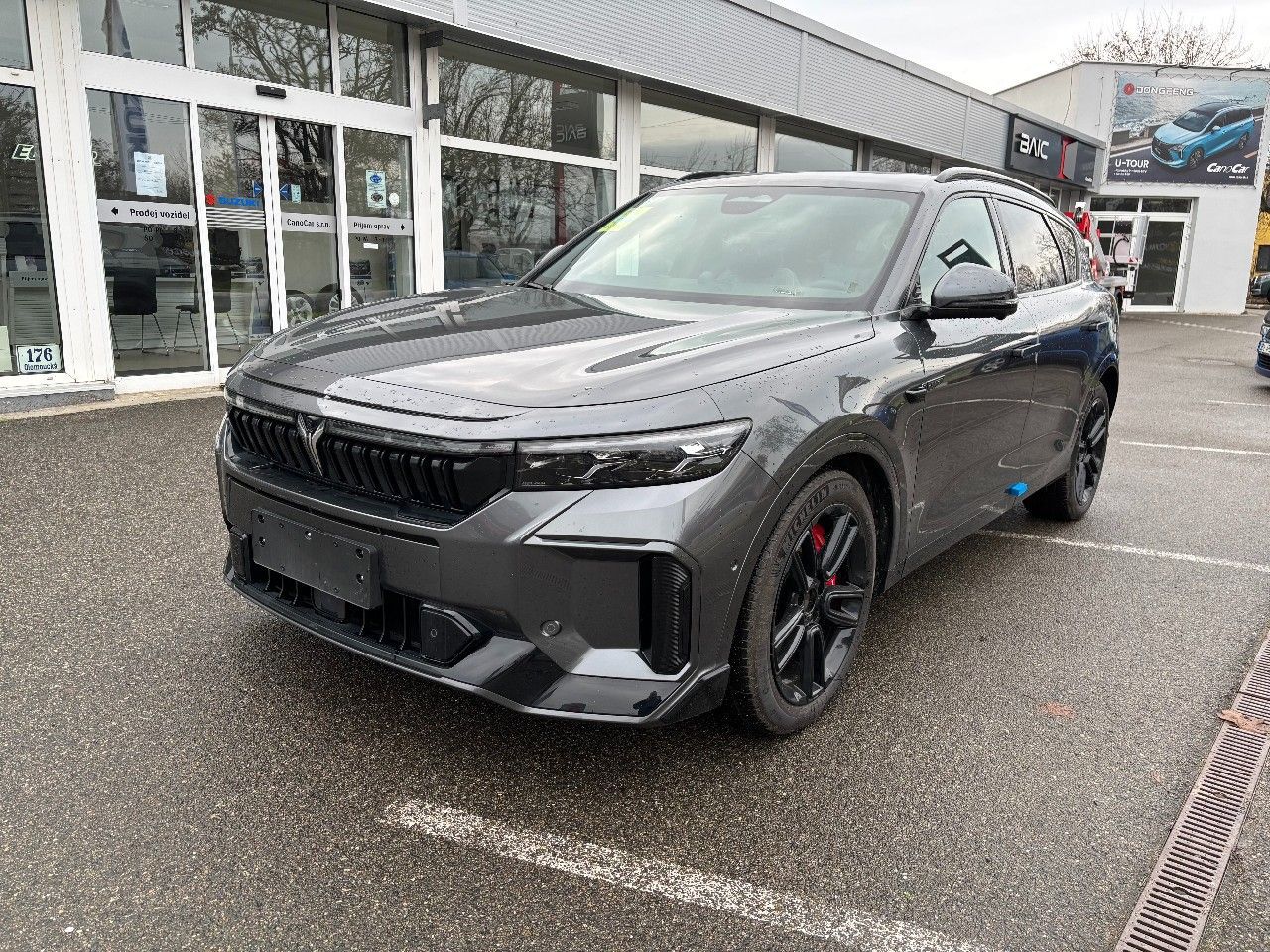 Dongfeng Voyah Free, REV 318 AWD - fotka 3