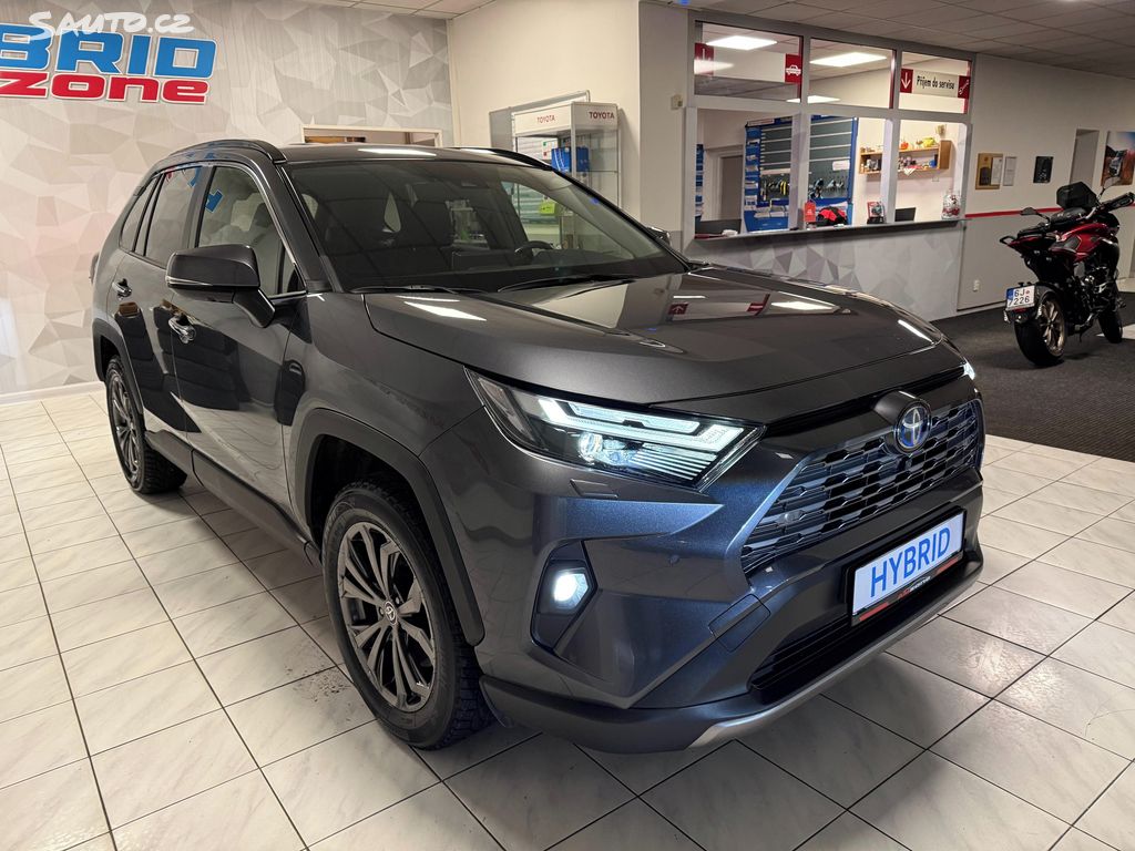 Toyota Rav4, fotka 12
