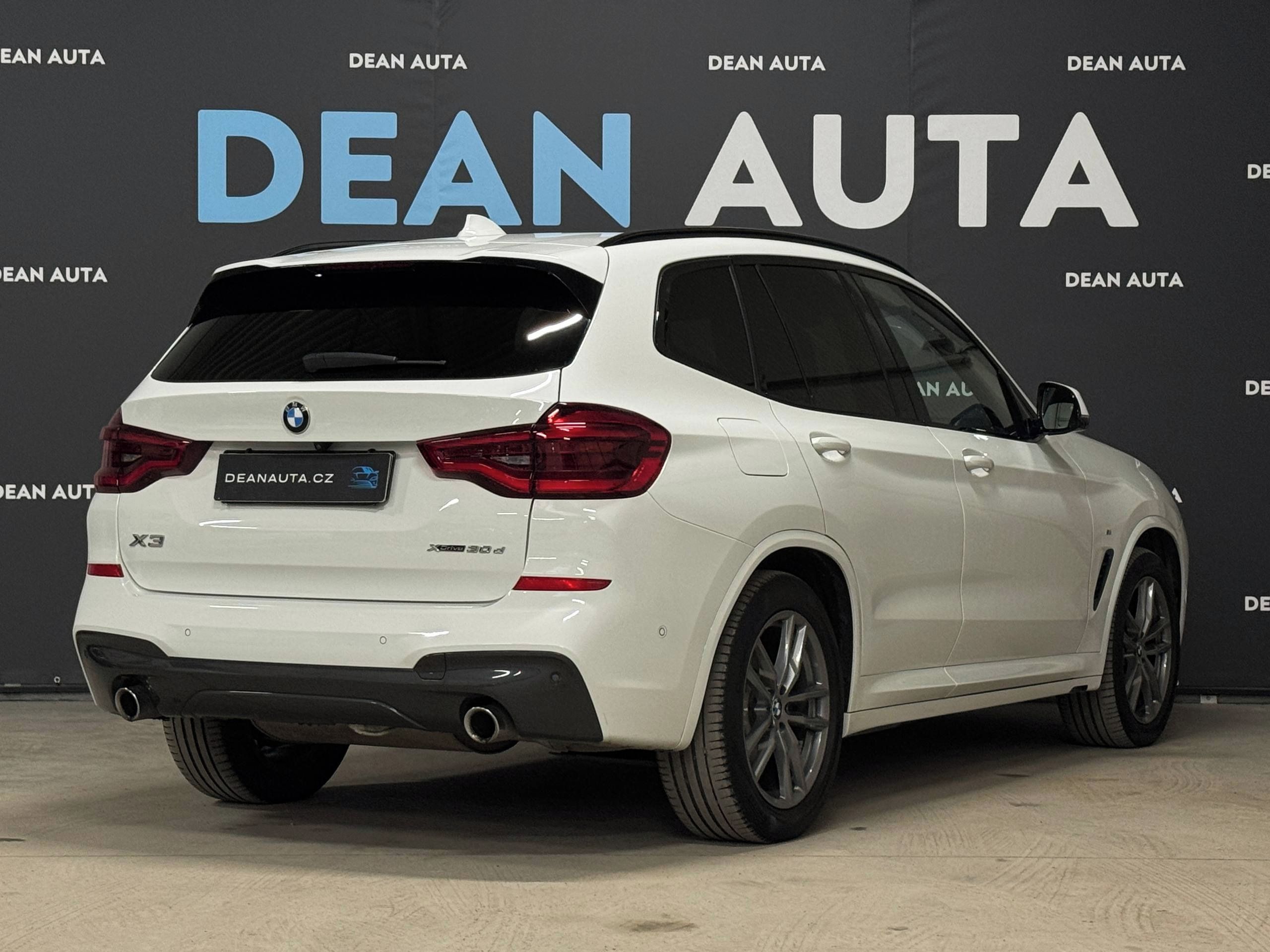 BMW X3, 30D G01 210kw ČR Tážné Výbava - fotka 3
