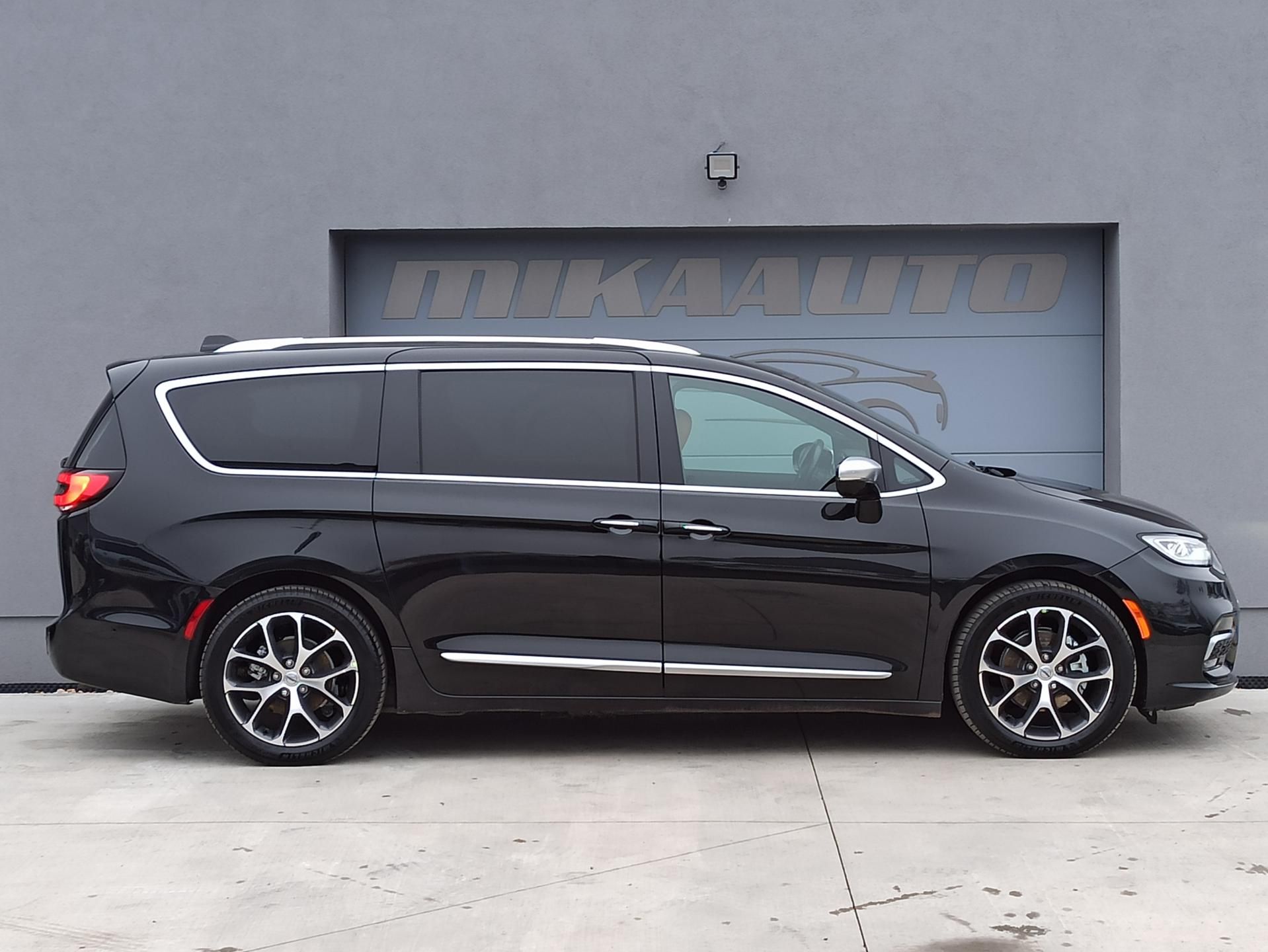 Chrysler Pacifica, 3.6 194kW PHEV PINNACLE - fotka 4