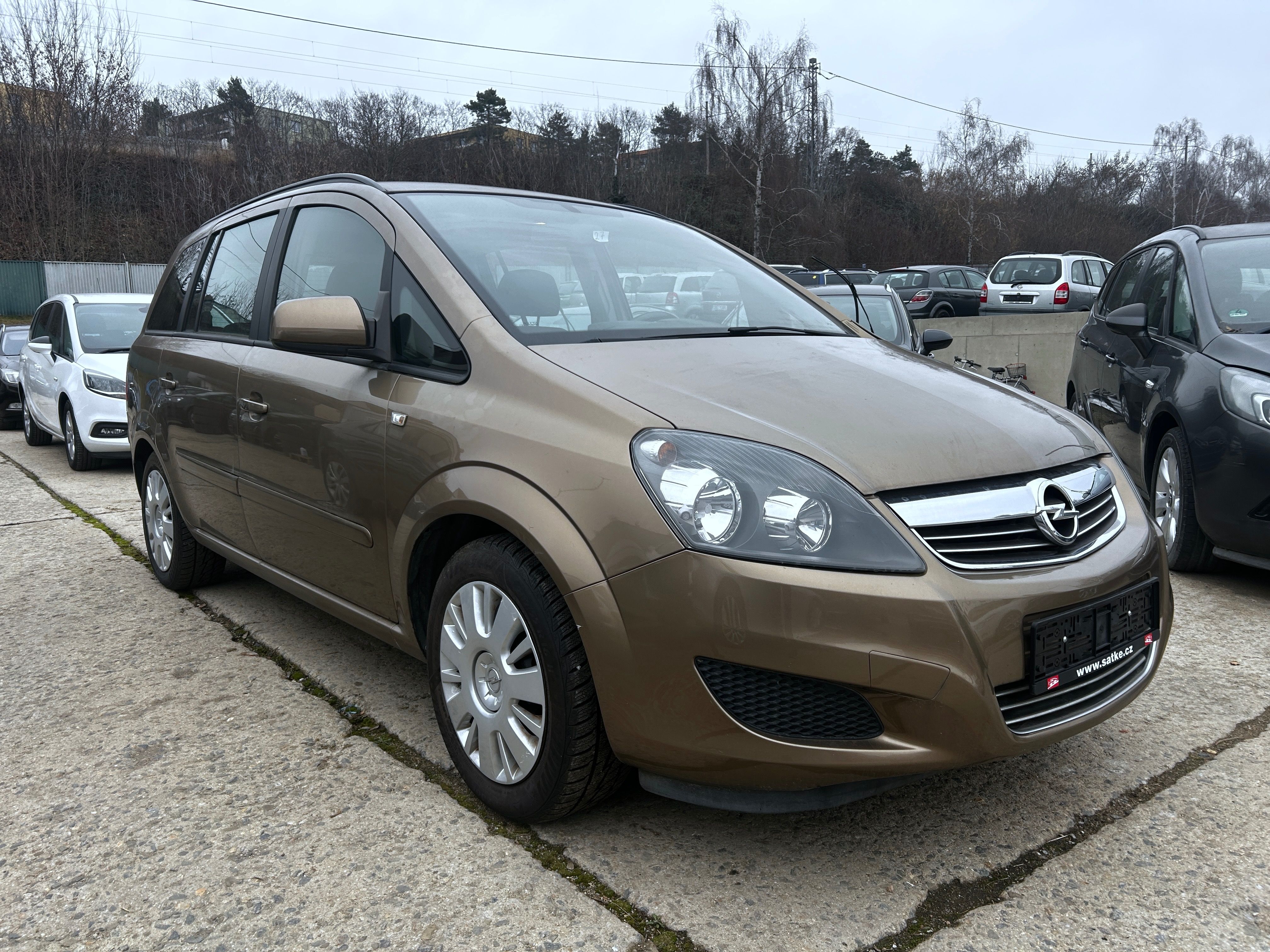 Opel Zafira, B 1,8 16V, nová spojka - fotka 3