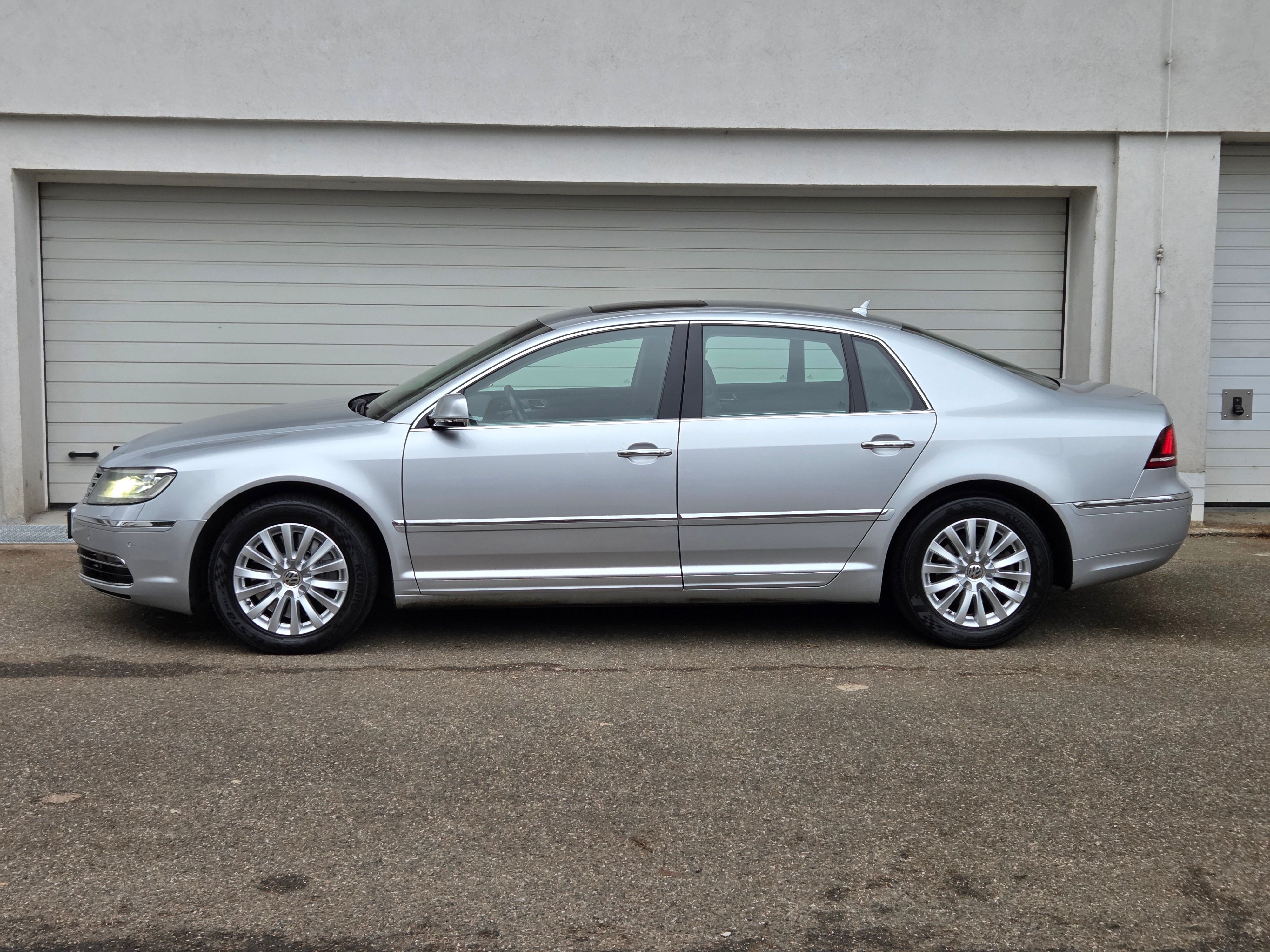 Volkswagen Phaeton, 3.0 TDI 4x4 Automat DPH - fotka 5